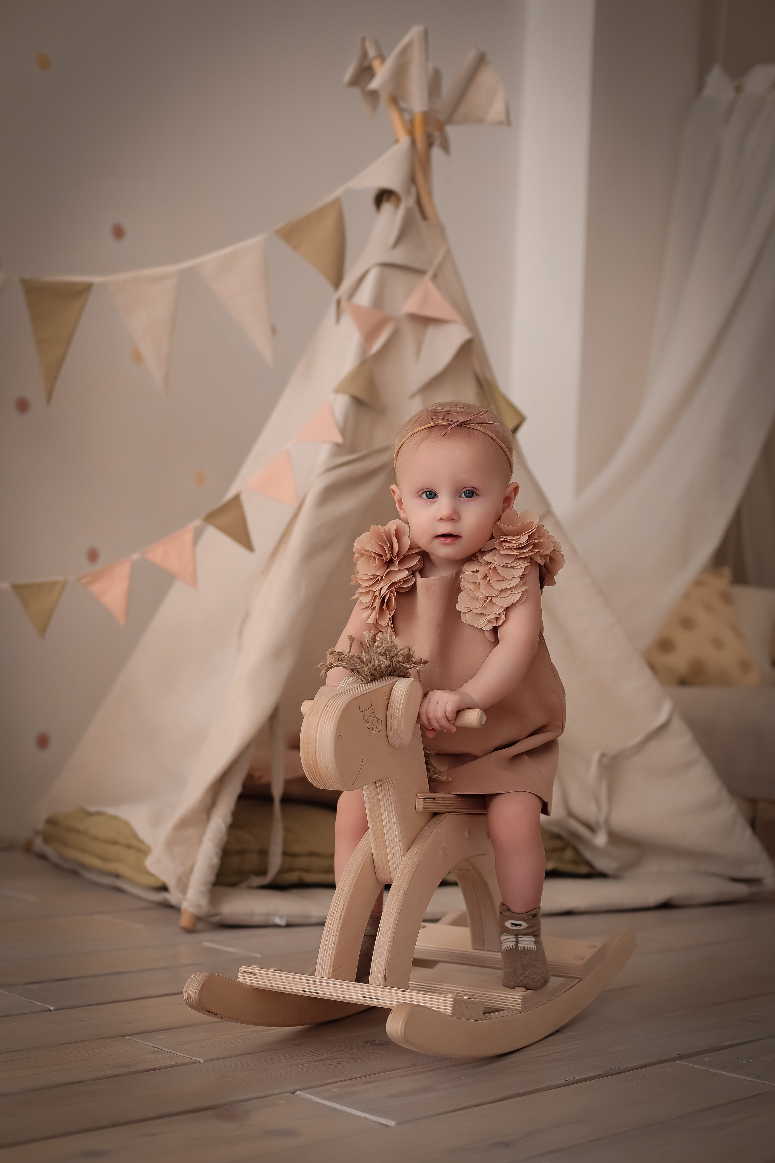 1 годик Эмилии. Фотограф г. Хабаровск. Семейные и индивидуальные съёмки