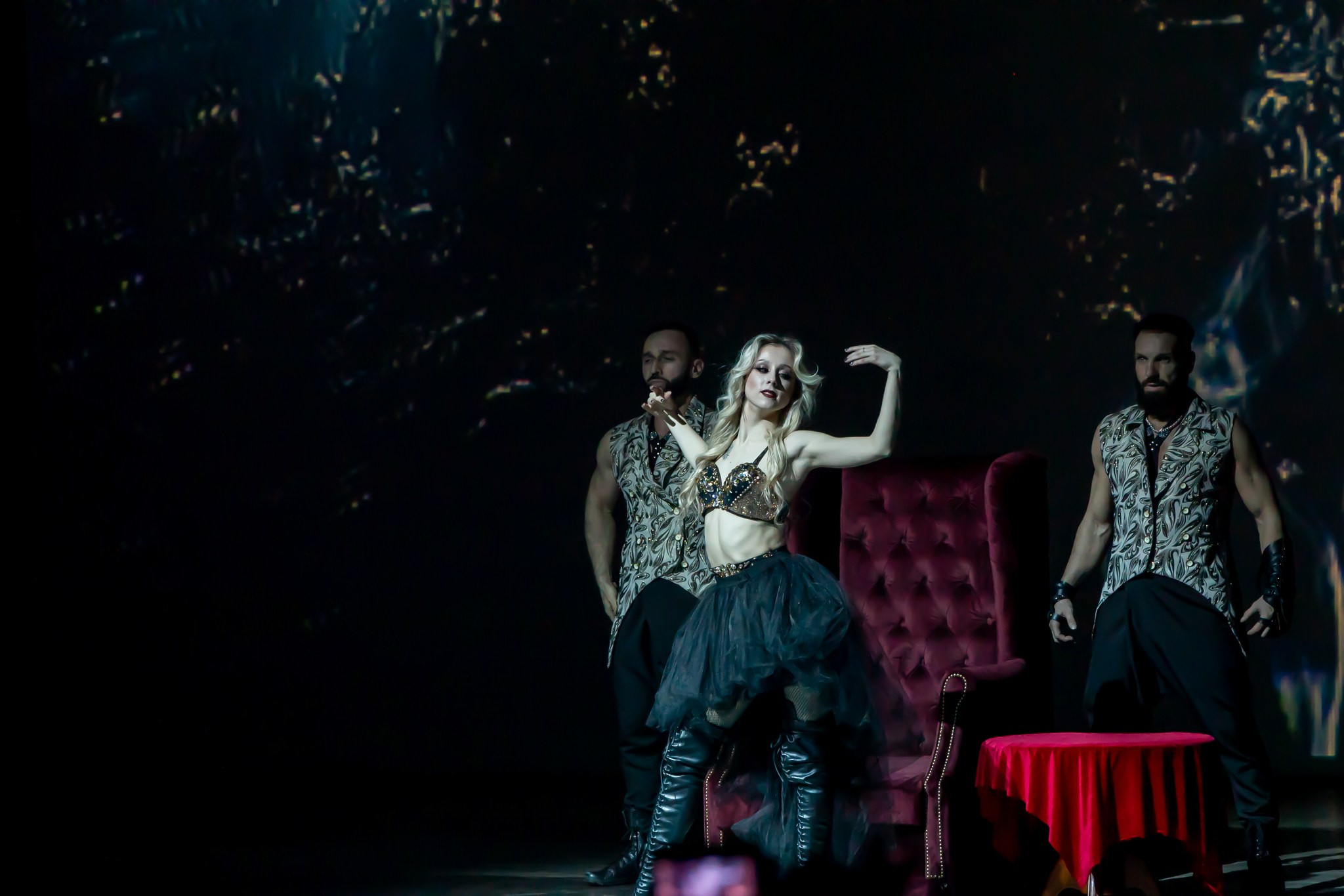 Премьера нового сенсационного рок-симфонического мюзикла «Замок забытых историй». Репортажный, семейный и студийный фотограф в Москве Демин Алексей