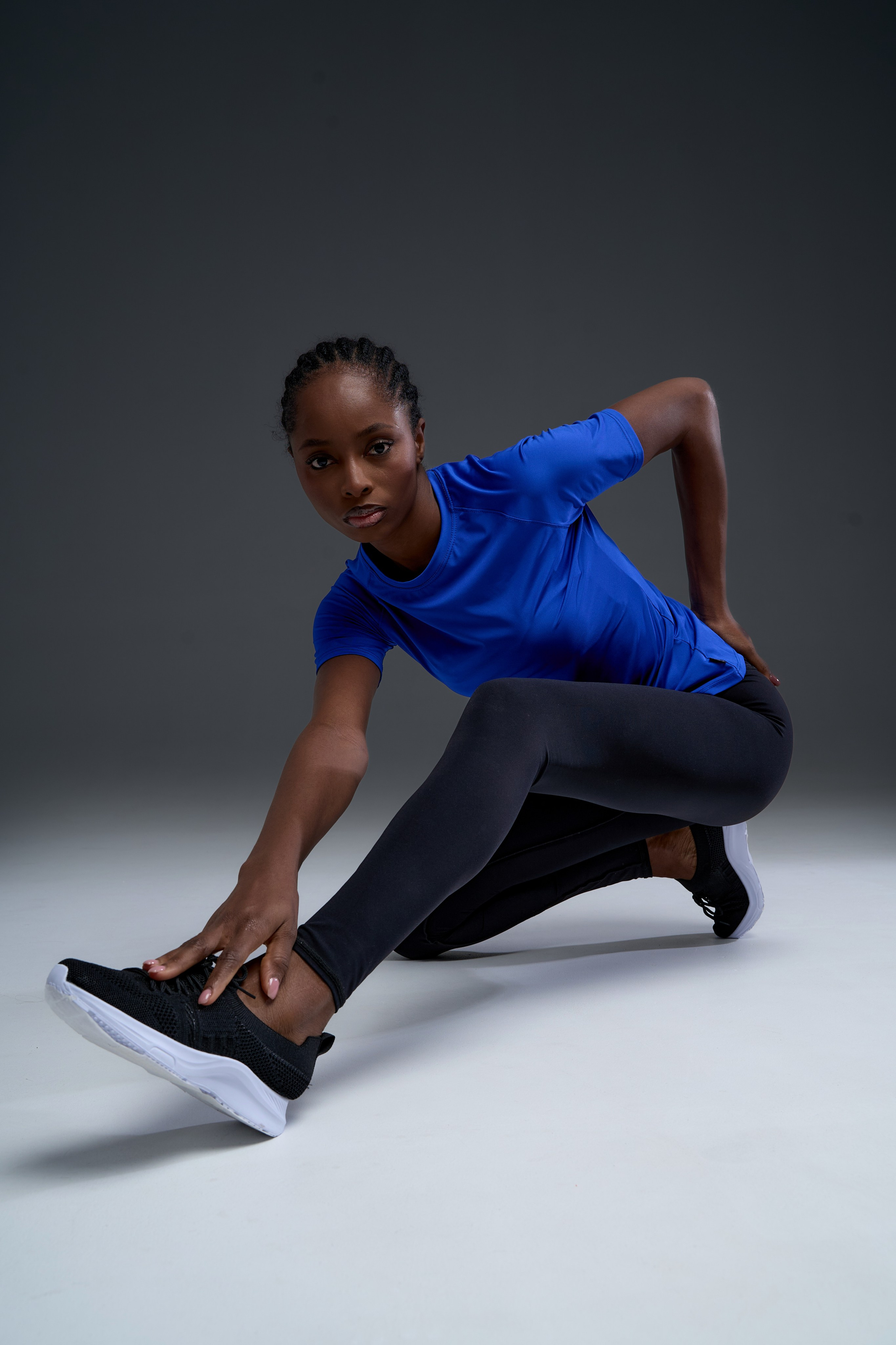 Спортивные футболки. Фотограф для маркетплейсов в Москве