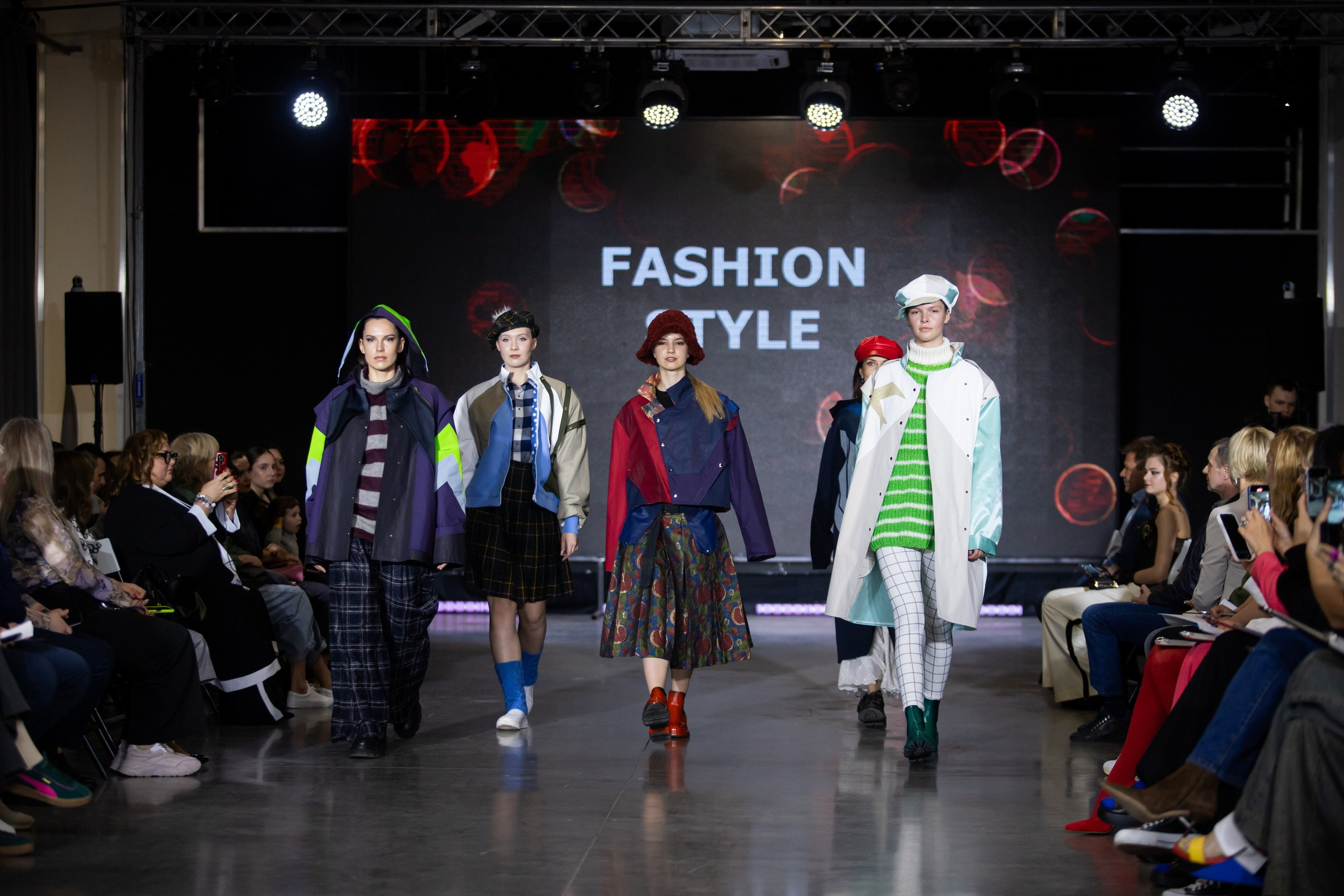 Фестиваль моды и красоты Fashion Style (17 мая 2025). Репортажный фотограф Алексей Пирязев