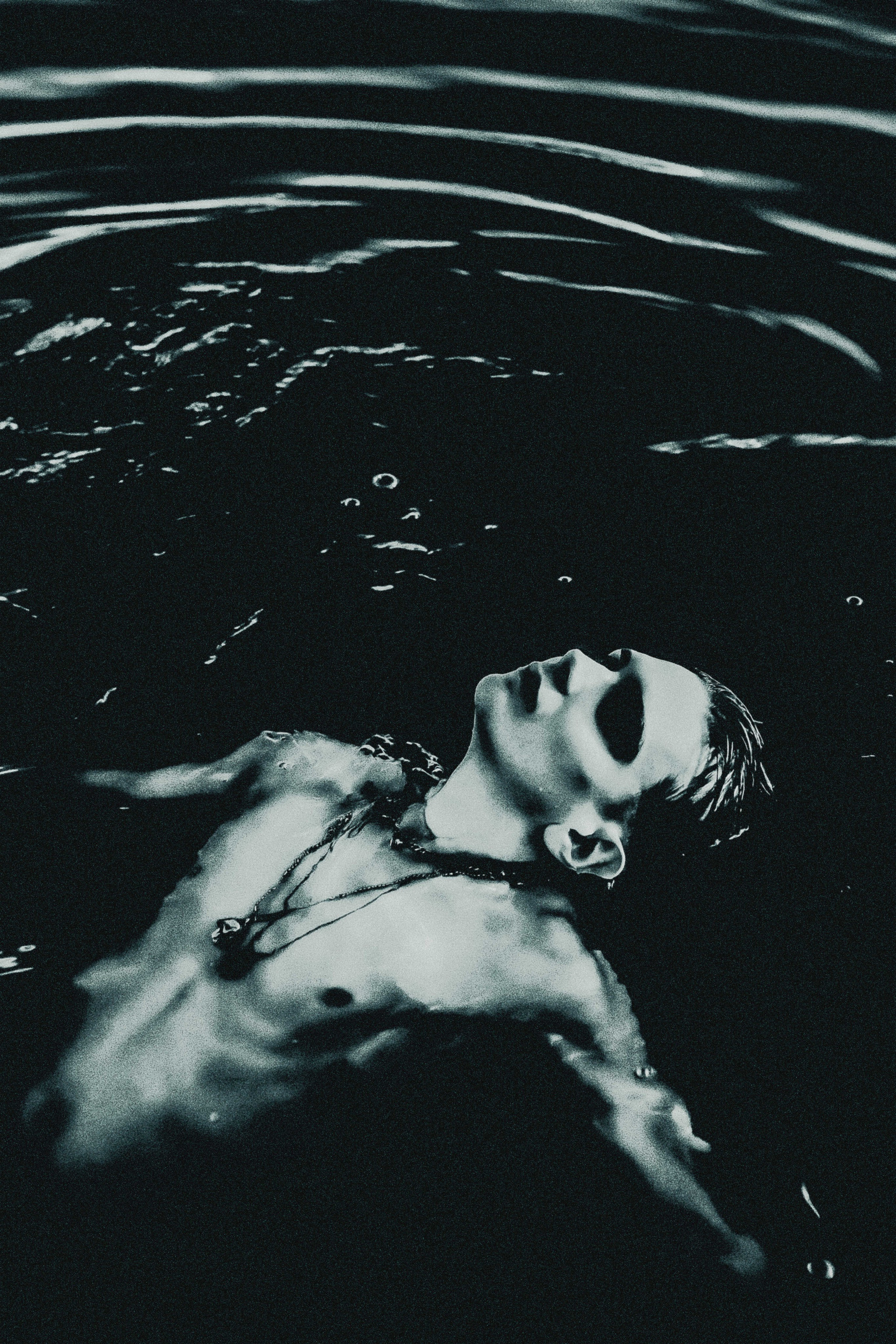 ОБЛОЖКИ. Арт-фотограф Даня Карельский