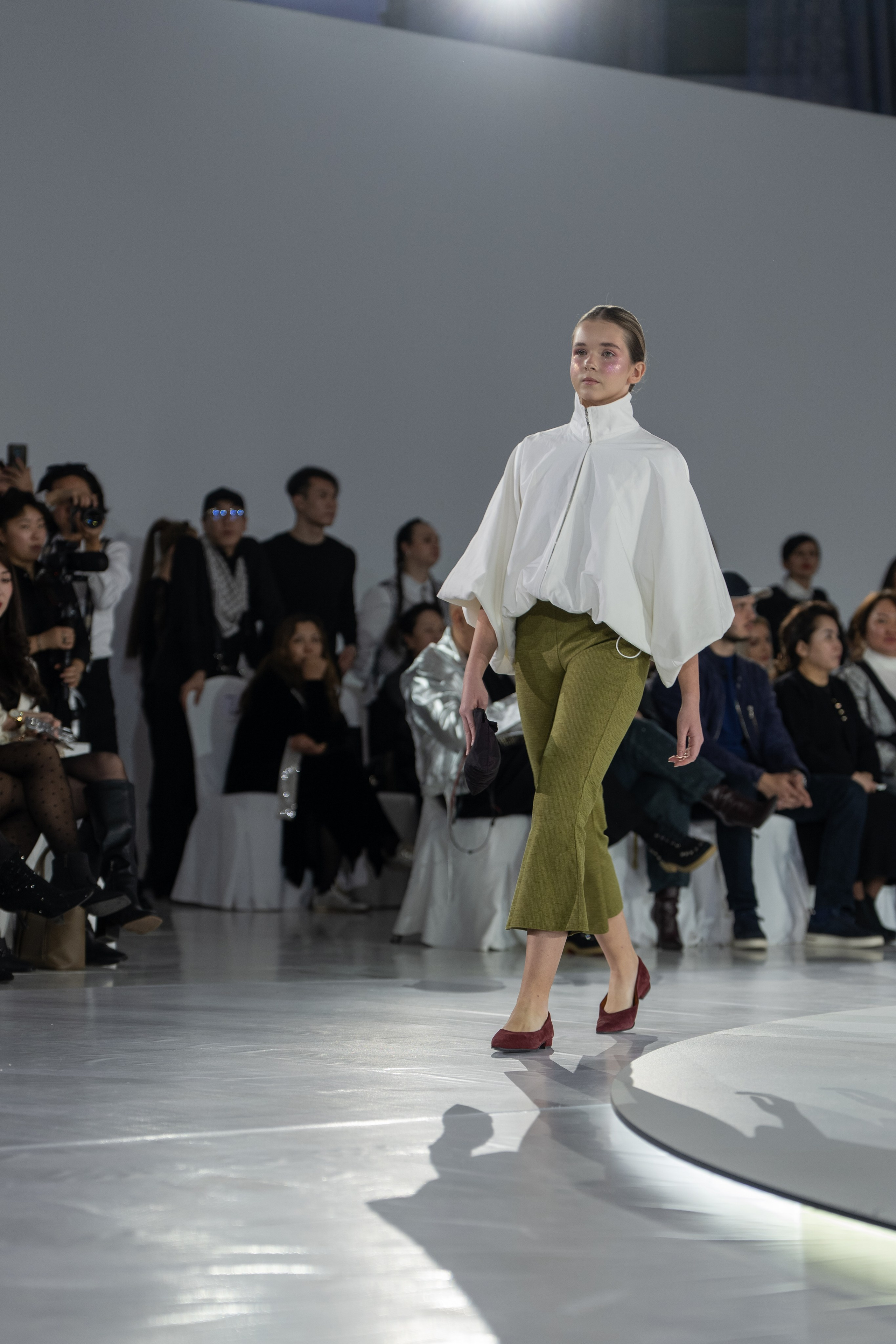 Brand Studio4353. Сайт Алматинского НЮ АРТ, будуар и фэшн фотографа Дениса Карпенко