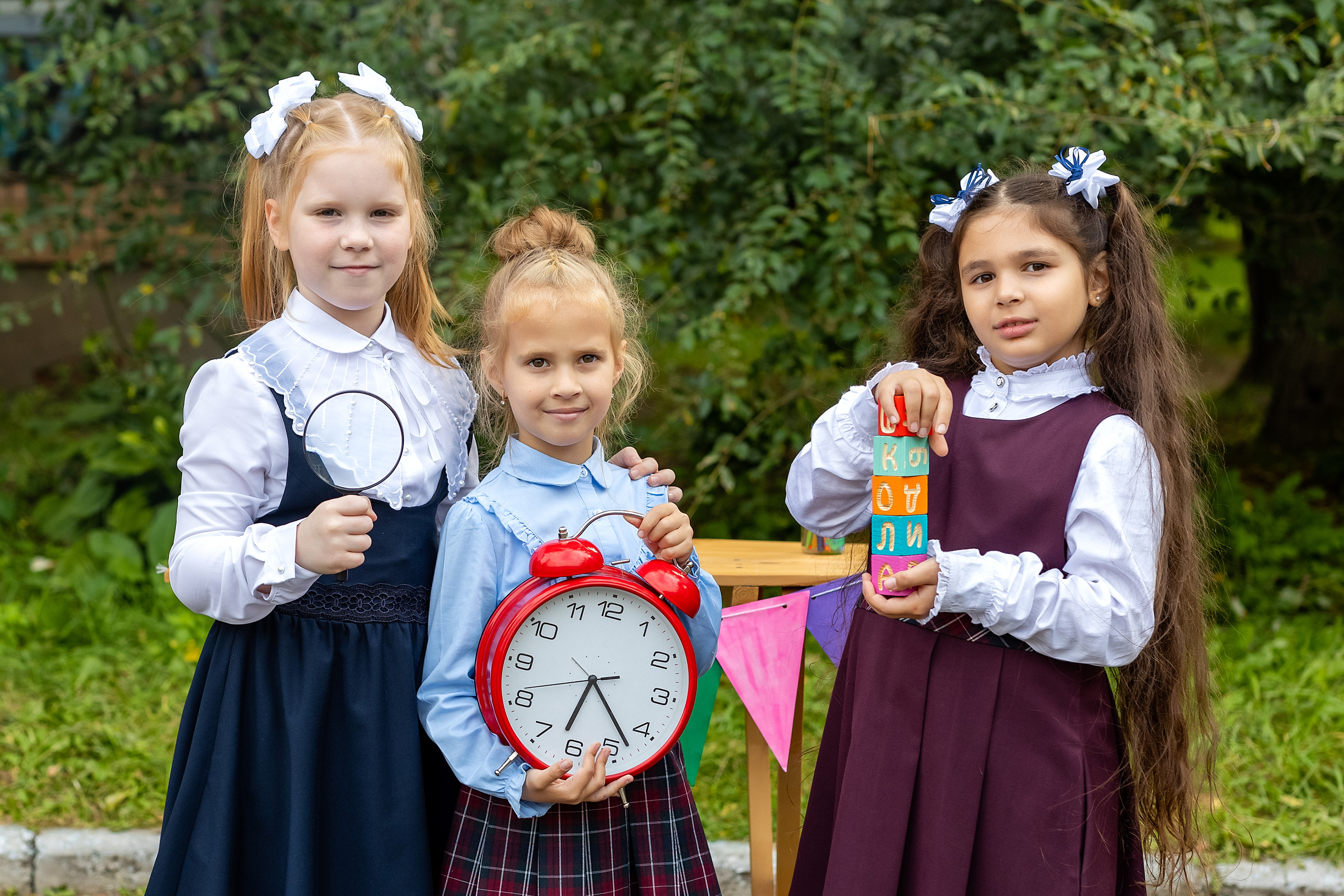 Фотопроект «Здравствуй, Школа!» 1-г, 63 школа. Стильный выпускной альбом Владивосток фотограф Вероника Мигачева