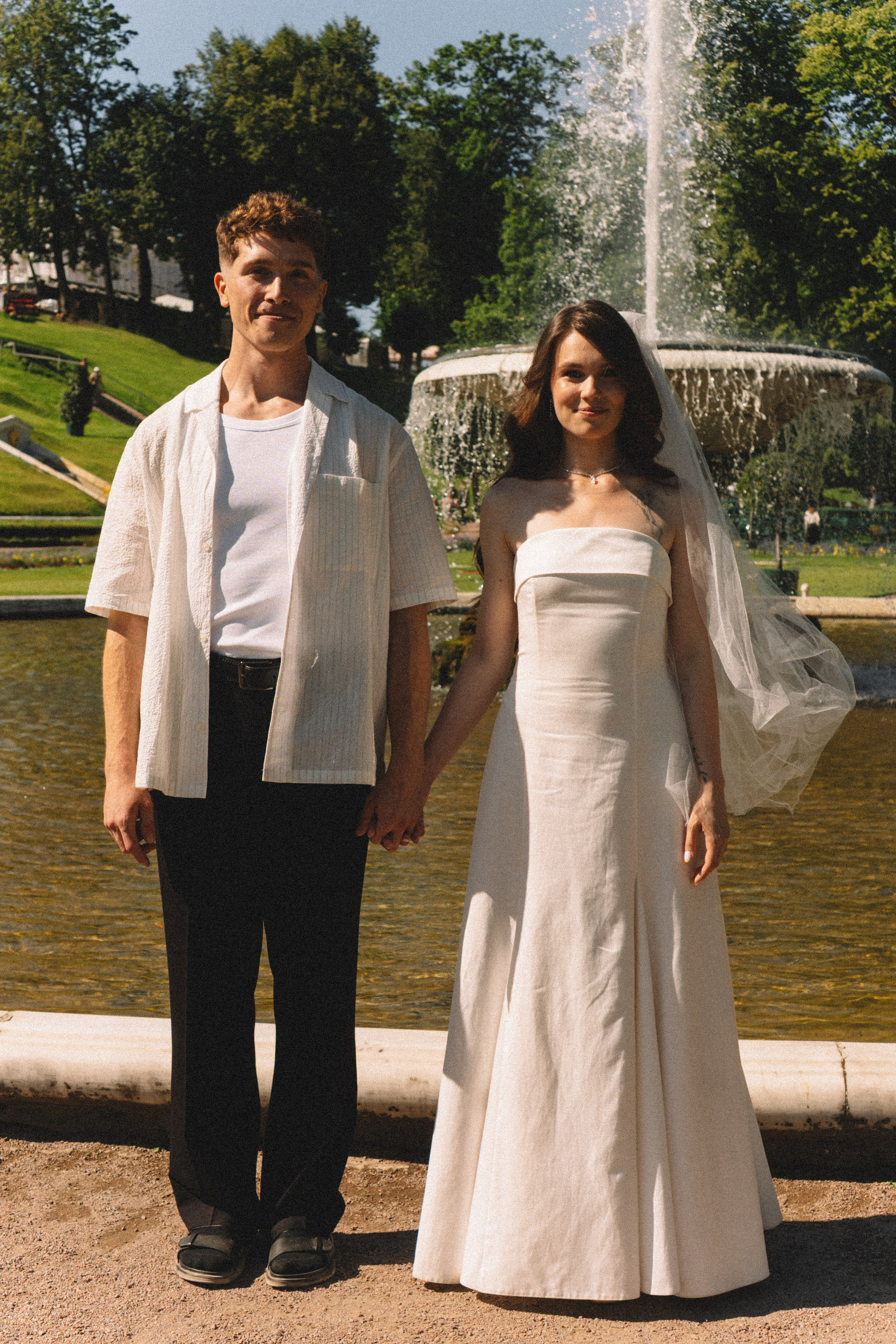 СВАДЕБНАЯ СЬЕМКА В ПЕТЕРГОФЕ И СЬЕМКА РЕПОРТАЖА В ЗАГСЕ ПЕТЕРГОФА. Профессиональный фотограф, Санкт-Петербург — Виктория Богомолова