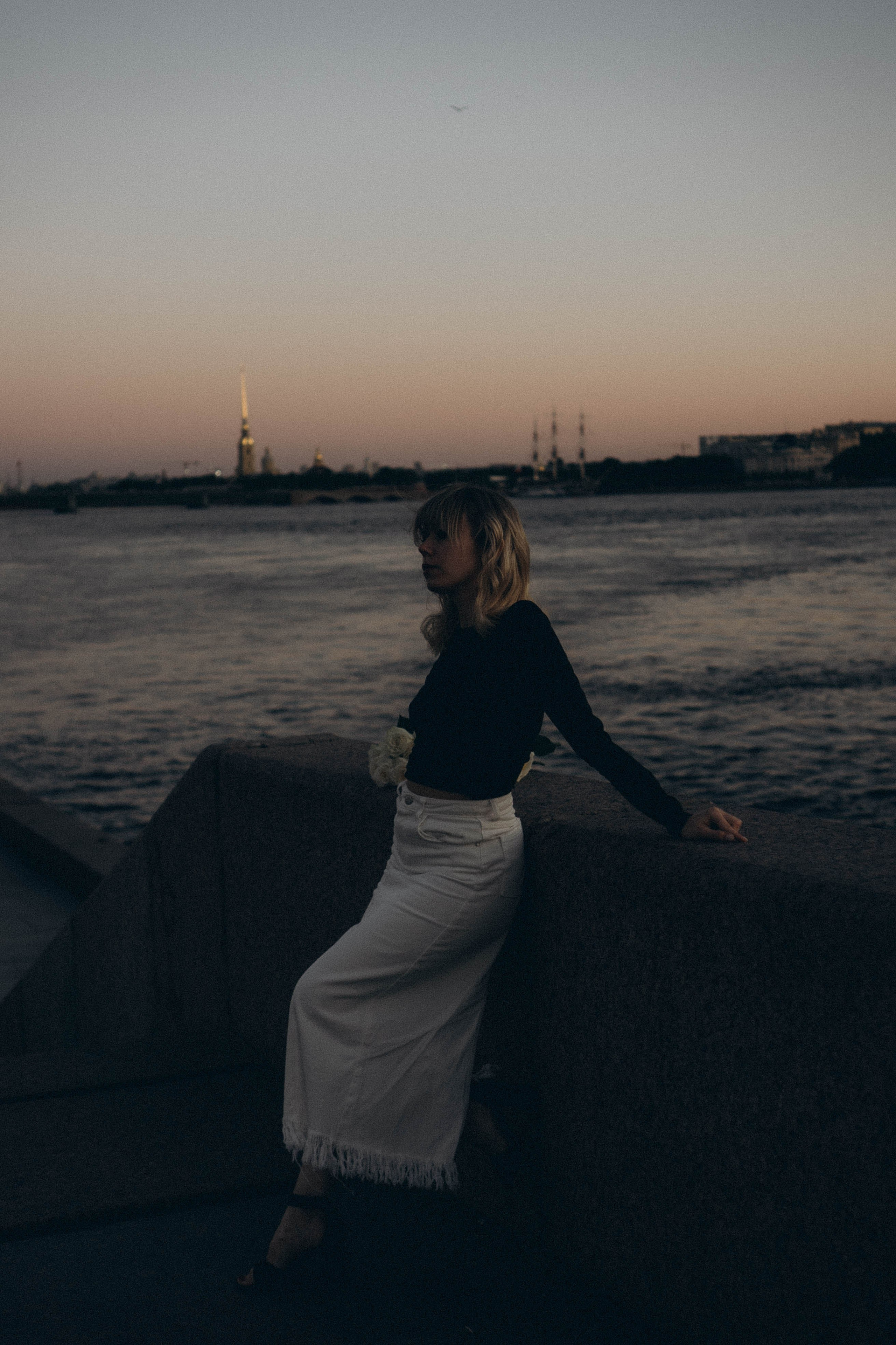 ПРОГУЛКА ПО ГОРОДУ В БЕЛЫЕ НОЧИ (другой вариант). Профессиональный фотограф, Санкт-Петербург — Виктория Богомолова