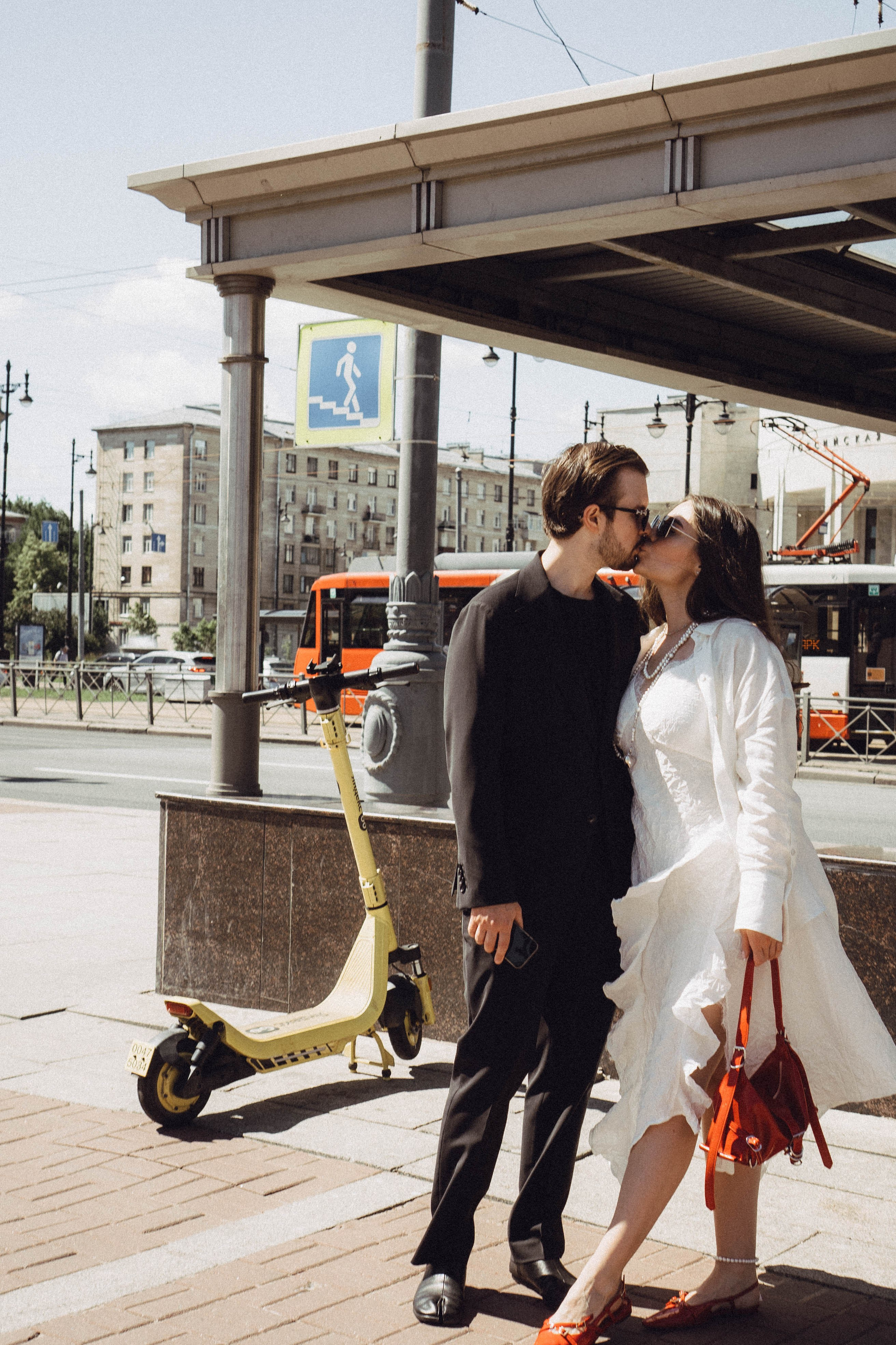 СВАДЕБНАЯ СЬЕМКА В ПАРКЕ ПОБЕДЫ И ПРОГУЛКА ПО МОСКОВСКОМУ ПРОСПЕКТУ. Профессиональный фотограф, Санкт-Петербург — Виктория Богомолова