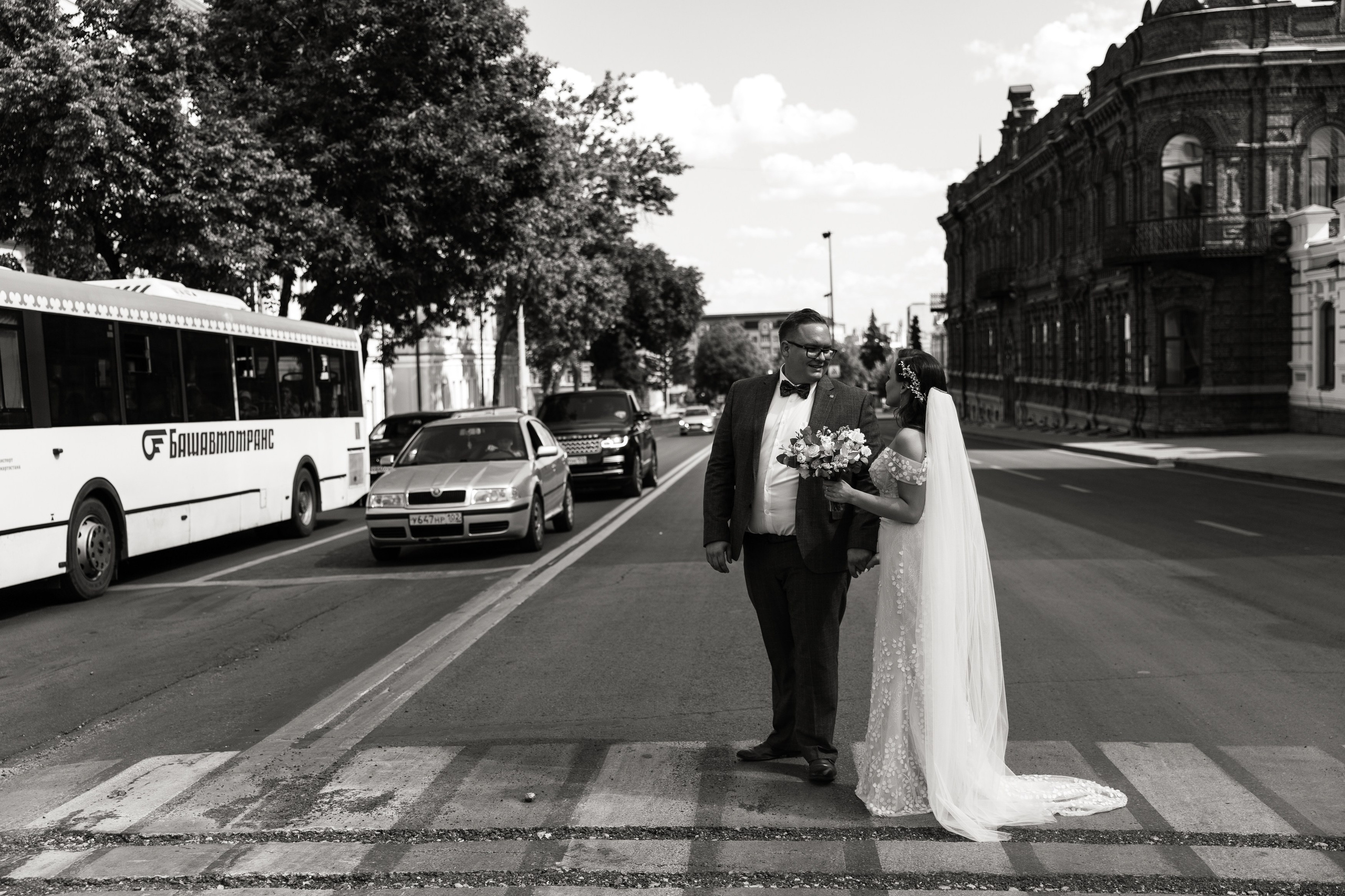 Свадебный фотограф Уфа — Руслан ГабдлисламовЖивые эмоции, красивые кадры, воспоминания на всю жизнь.Работаю по всей Республике Башкортоста. Свадебный фотограф Уфа Руслан Габдлисламов