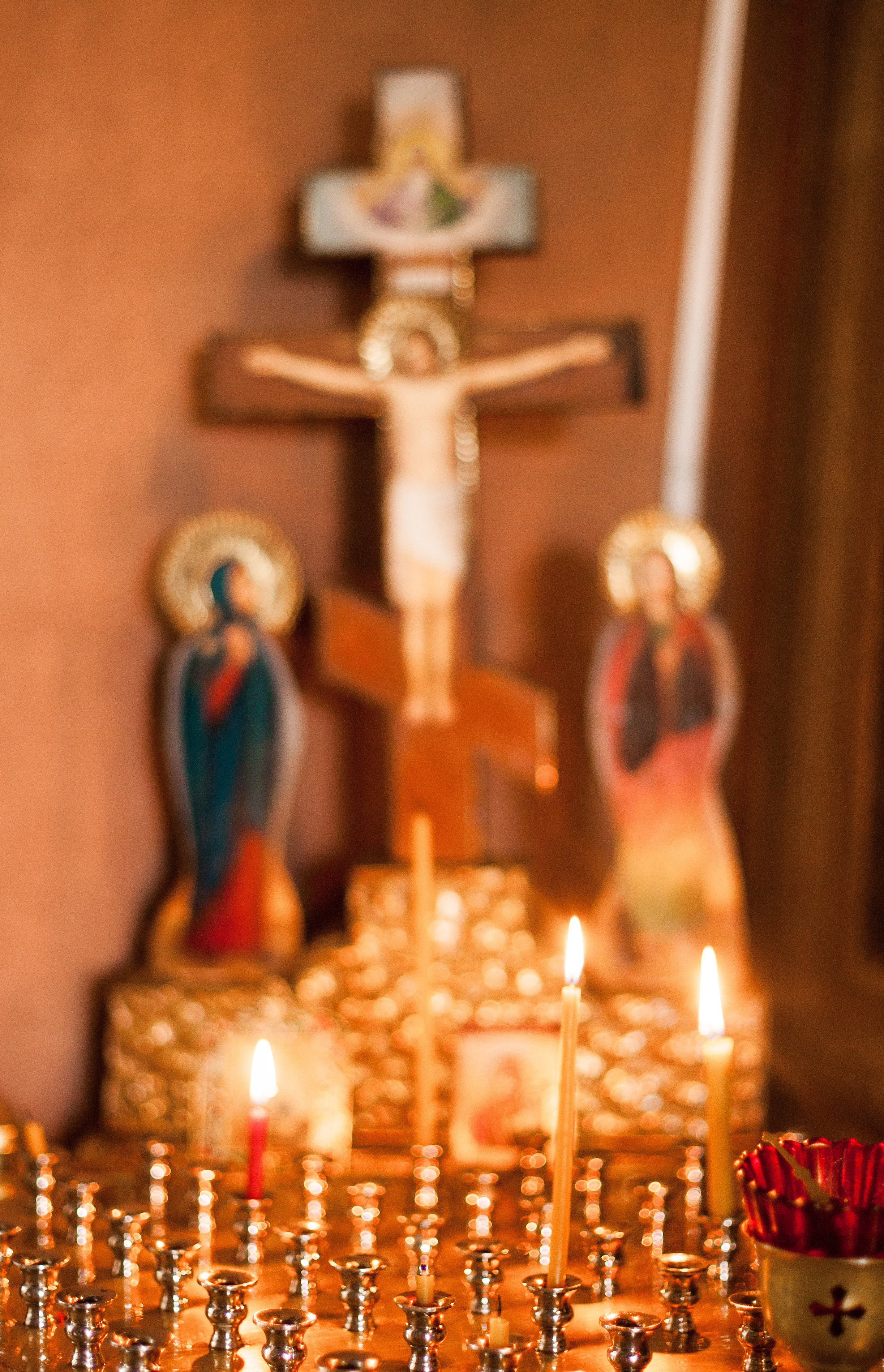 Храм Во Имя Святой Троицы. Фотограф новорожденных в Брянске Анжелика Прохоренкова