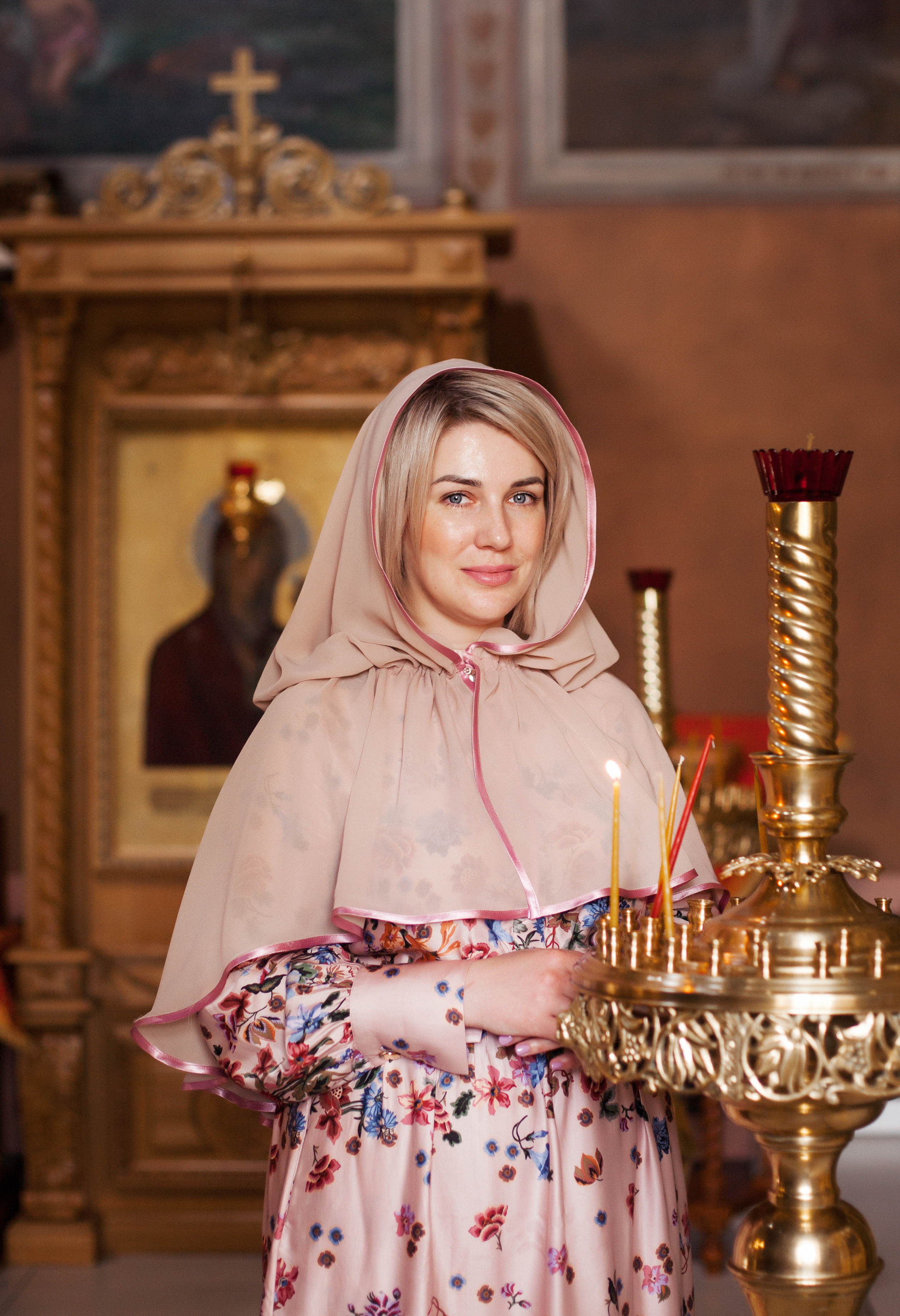 Храм Во Имя Святой Троицы. Фотограф новорожденных в Брянске Анжелика Прохоренкова