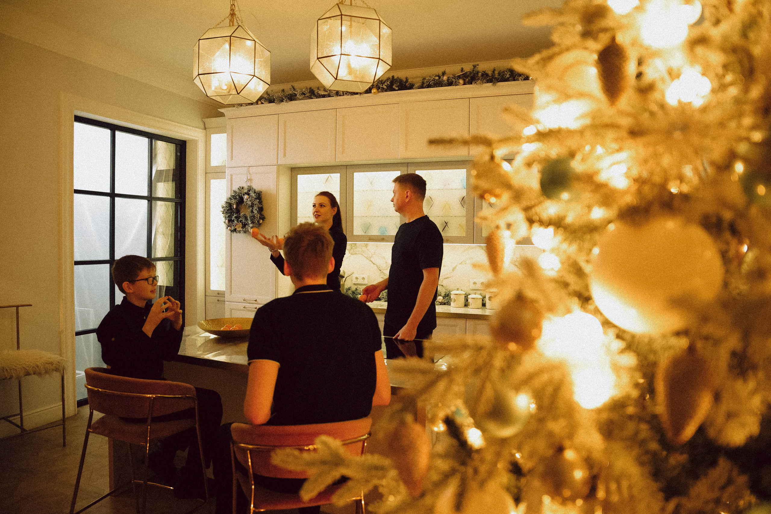 Новогодняя total black. Photographer in Moscow & everywhere in the World Alena Vyalova