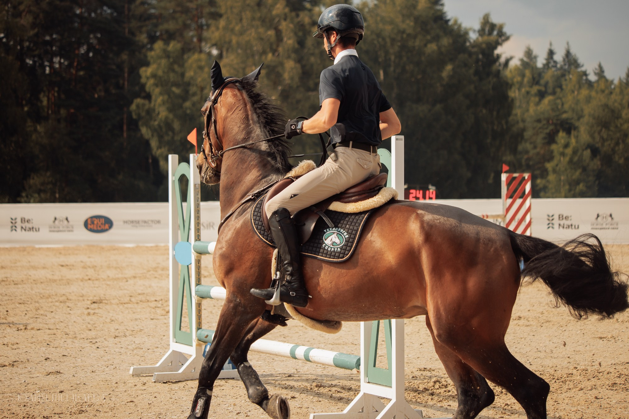 Дерби. Horseka 2024. Детская Конная фотография в Москве Юлия Шепелева