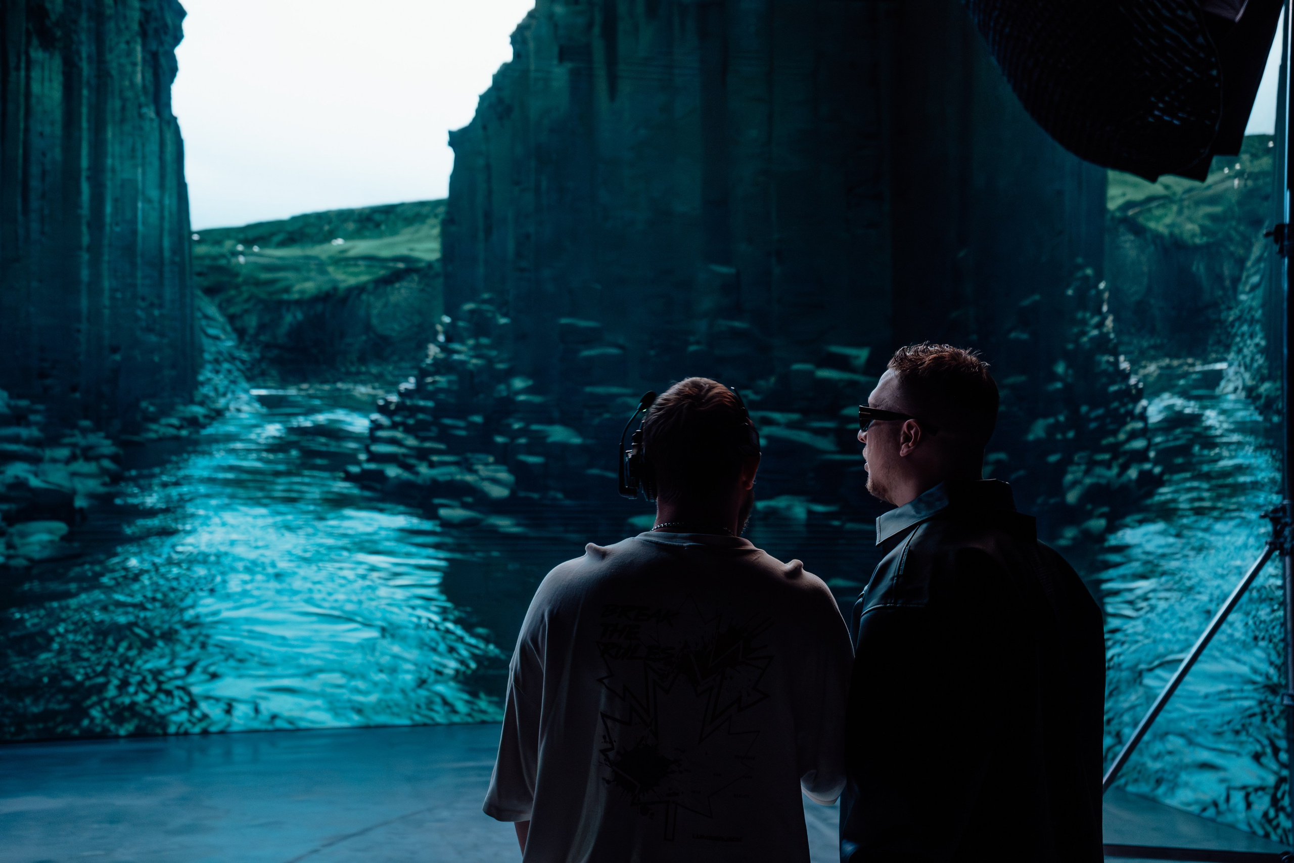 Lx24 — Сберегу (съёмки клипа). Никита Скрипник — ТЕАТР В СТИЛЕ ФЭШН