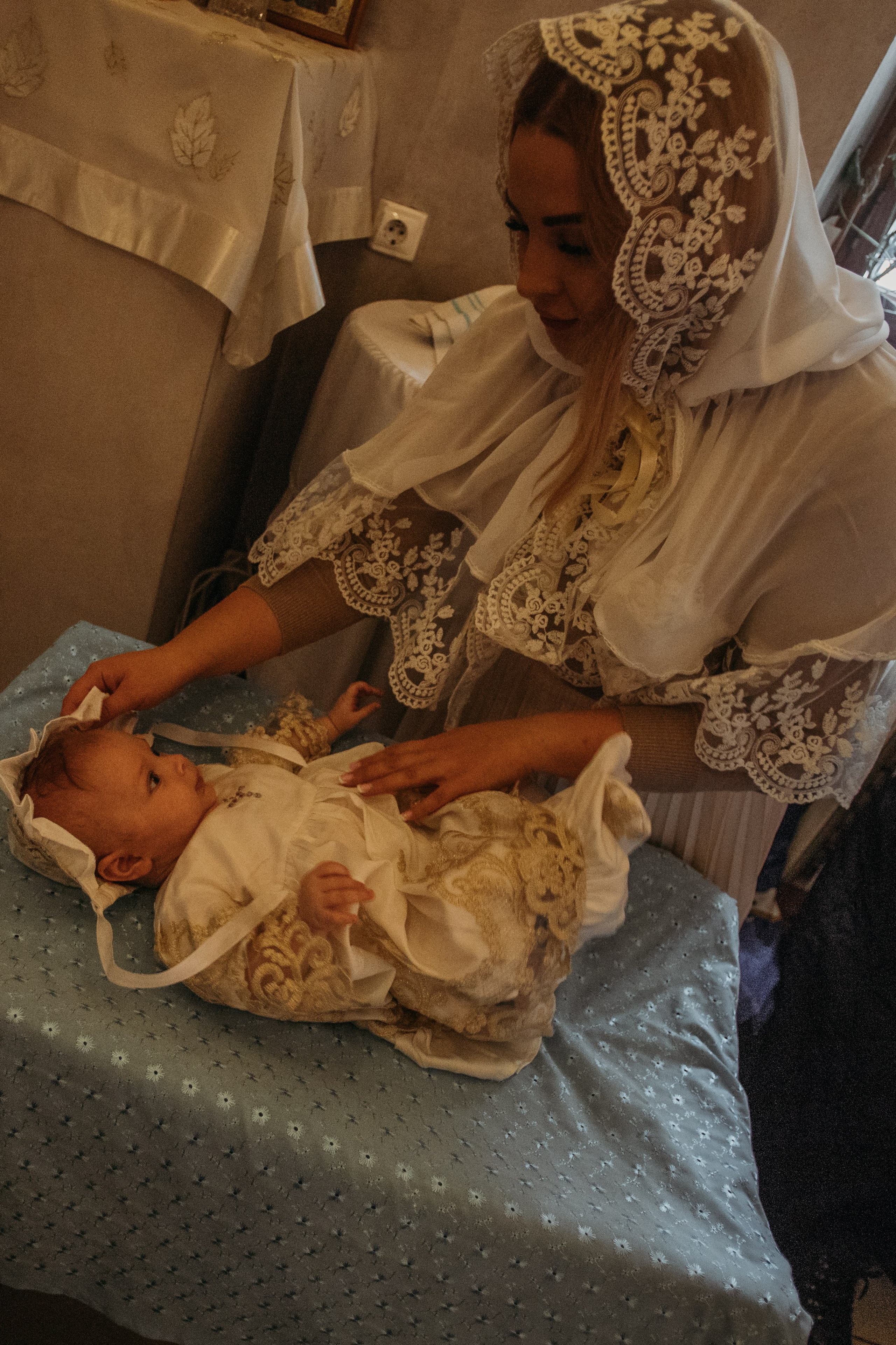 Крещение Аглаи. Венера Гайн. Репортажный фотограф  Тюмень. Обучение фотографии с 0