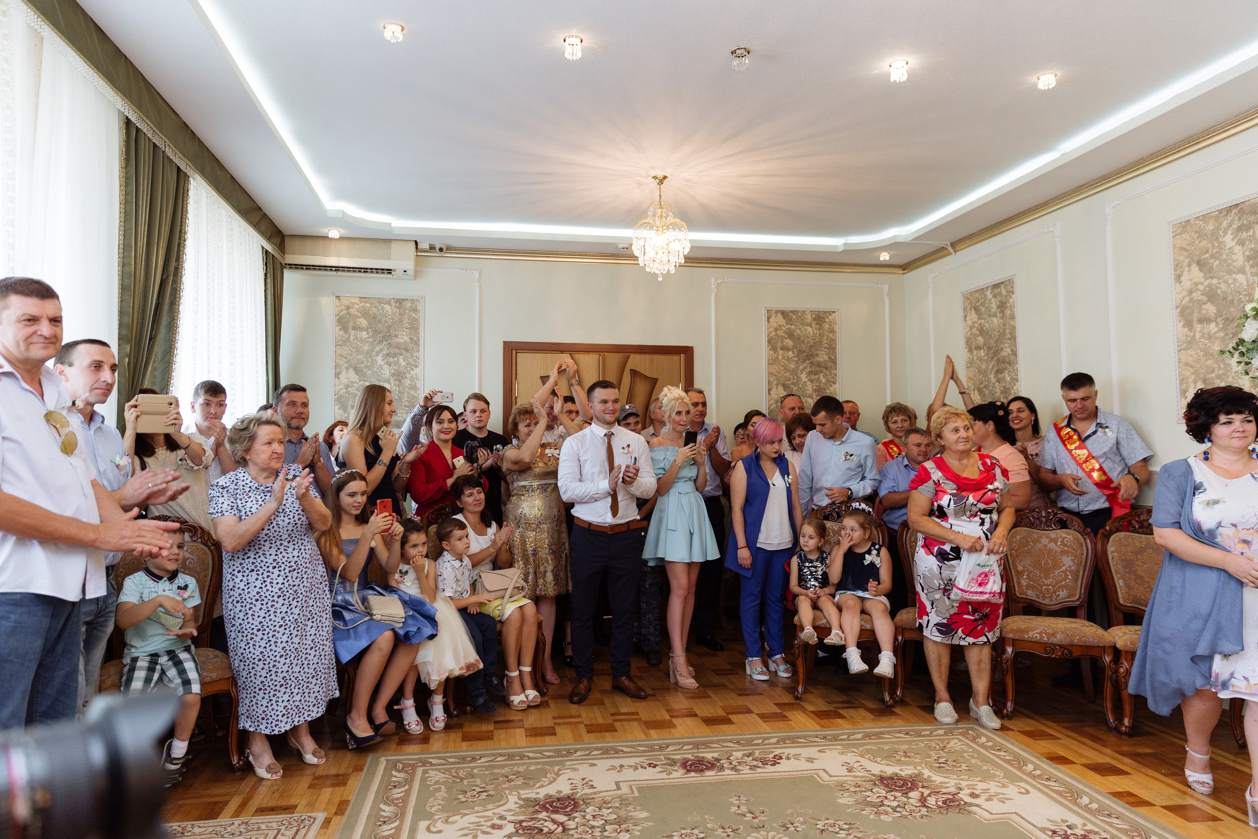 A | A. Свадебный фотограф Ростов-на-Дону Алла Белова