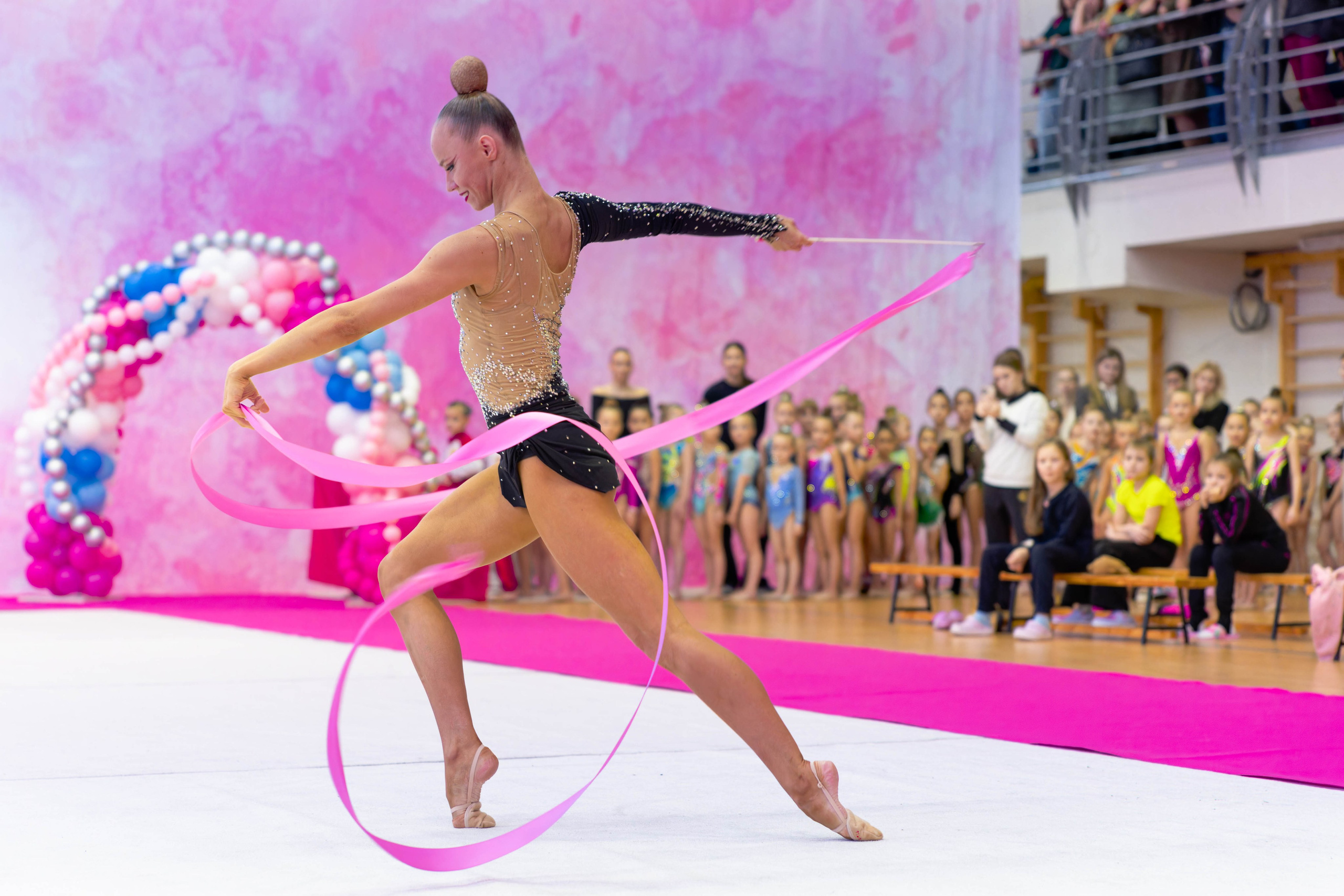 Съёмка выступлений художественная гимнастика. Спортивный фотограф в Санкт-Петербурге Илья Vacool