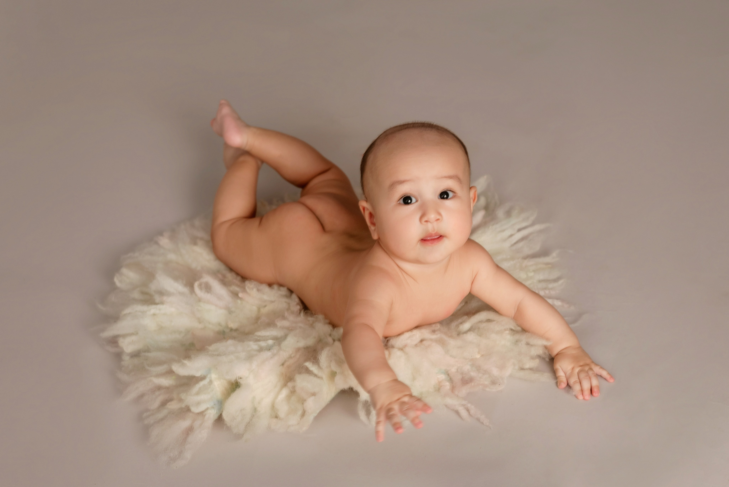 МОЙ МАЛЫШ. Фотограф новорожденных в Актобе Екатерина Узингер