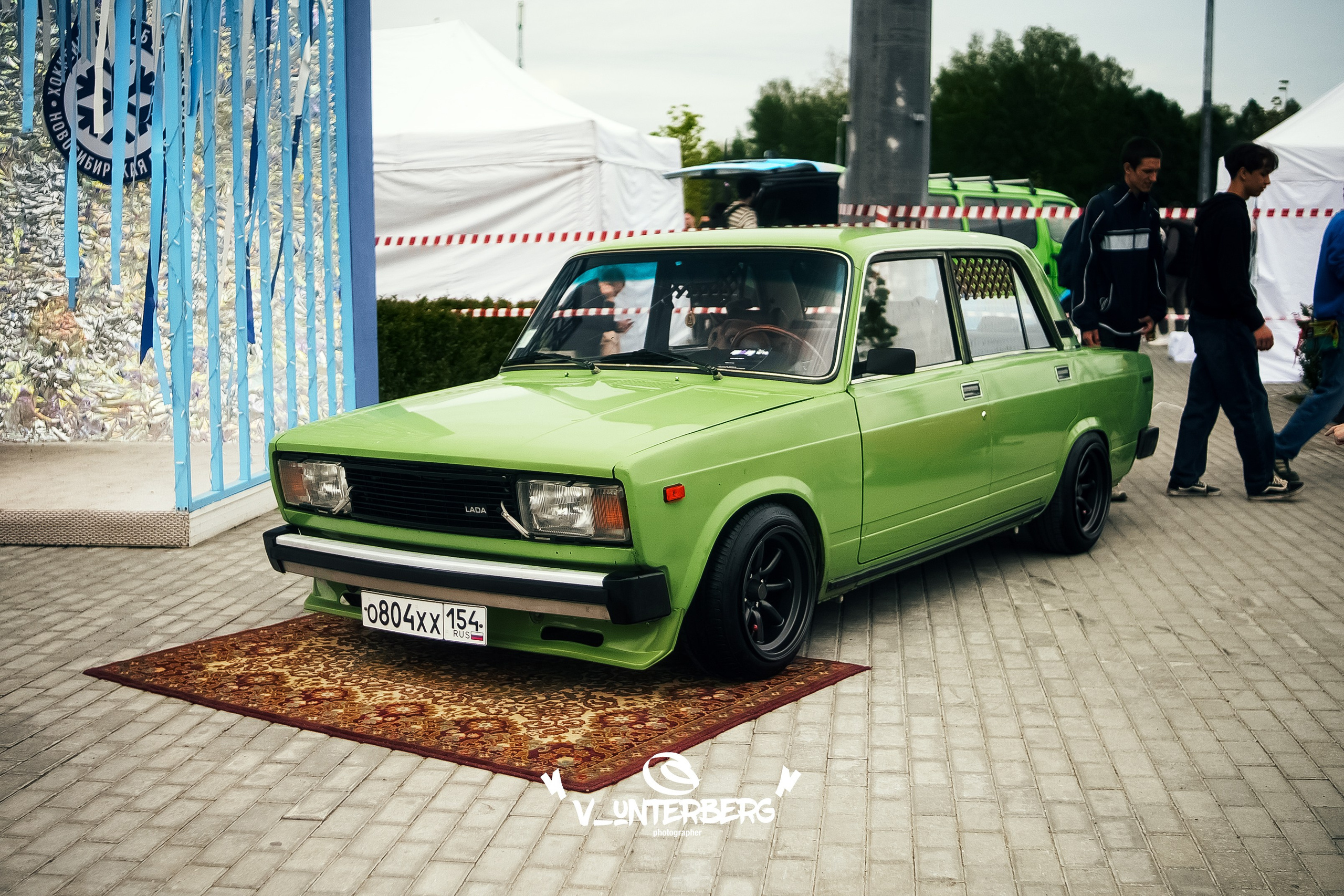 MIDDAY. Фотограф в Новосибирске Владислав Унтерберг