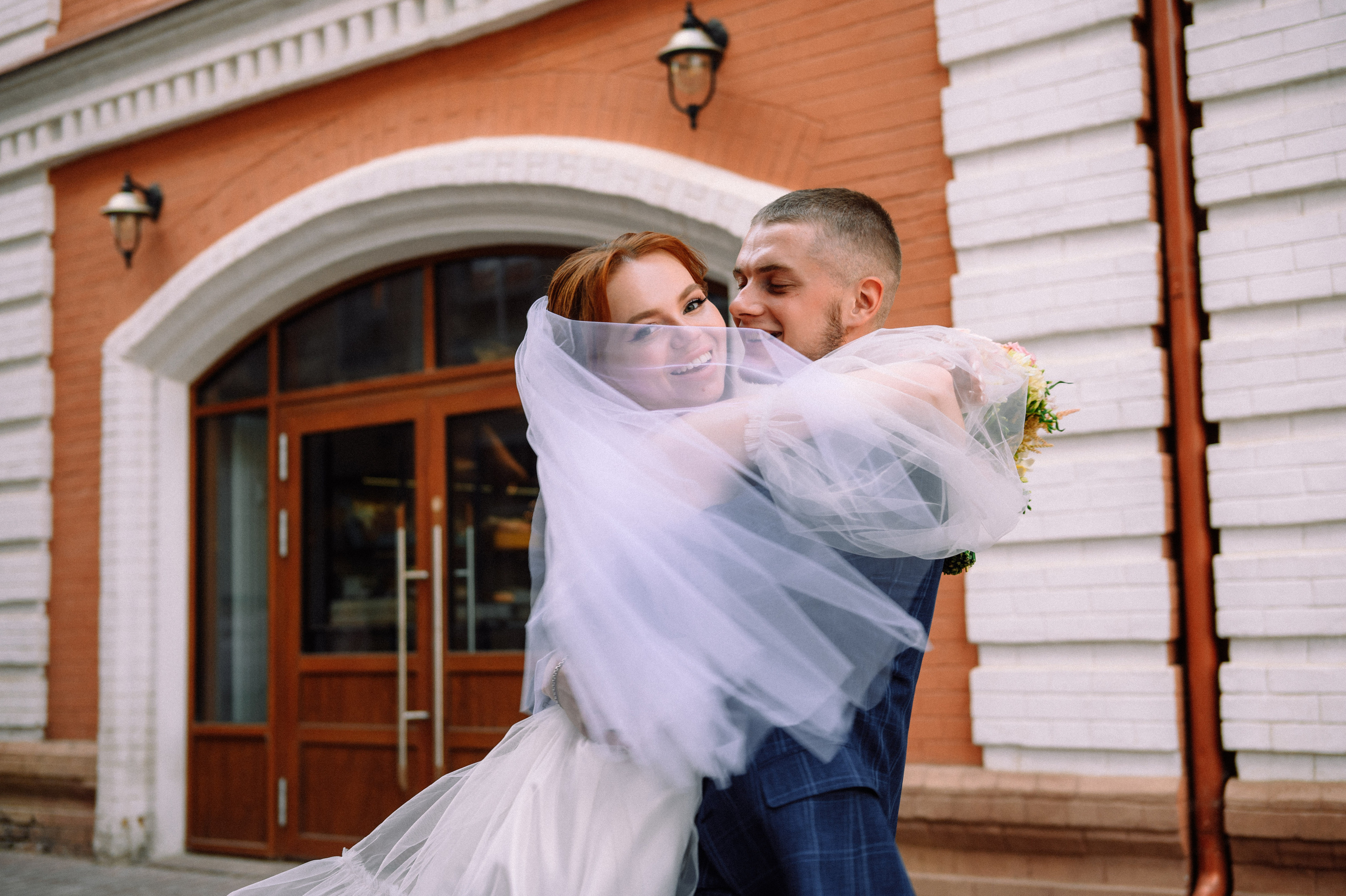 Свадебный день Анастасии и Виталия. Фотограф о любви в Перми Елена Кузовлева