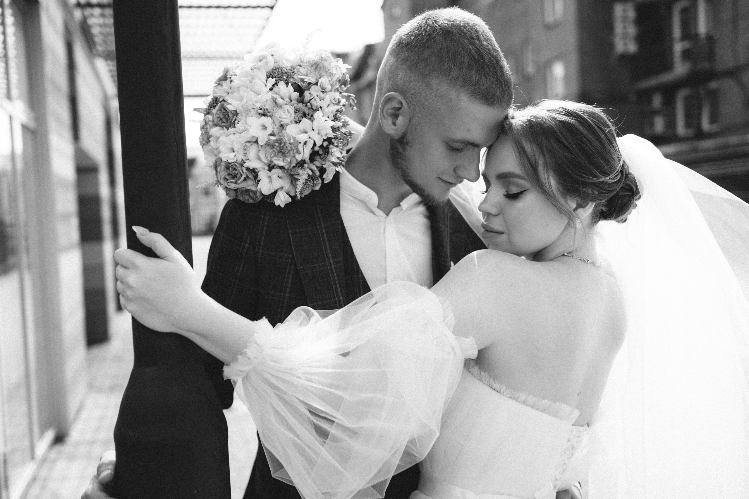 Свадебный день Анастасии и Виталия. Фотограф о любви в Перми Елена Кузовлева