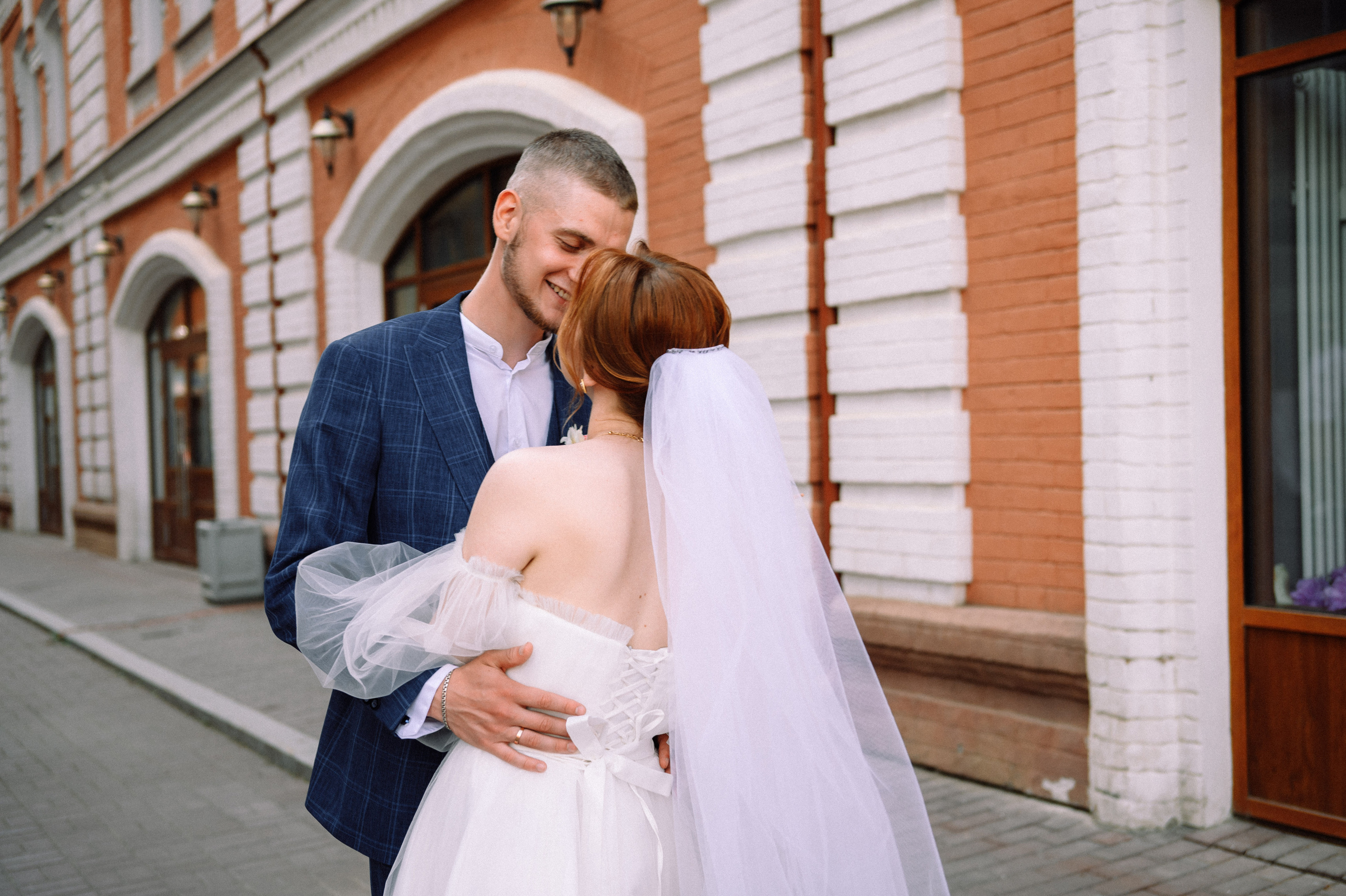 Свадебный день Анастасии и Виталия. Фотограф о любви в Перми Елена Кузовлева