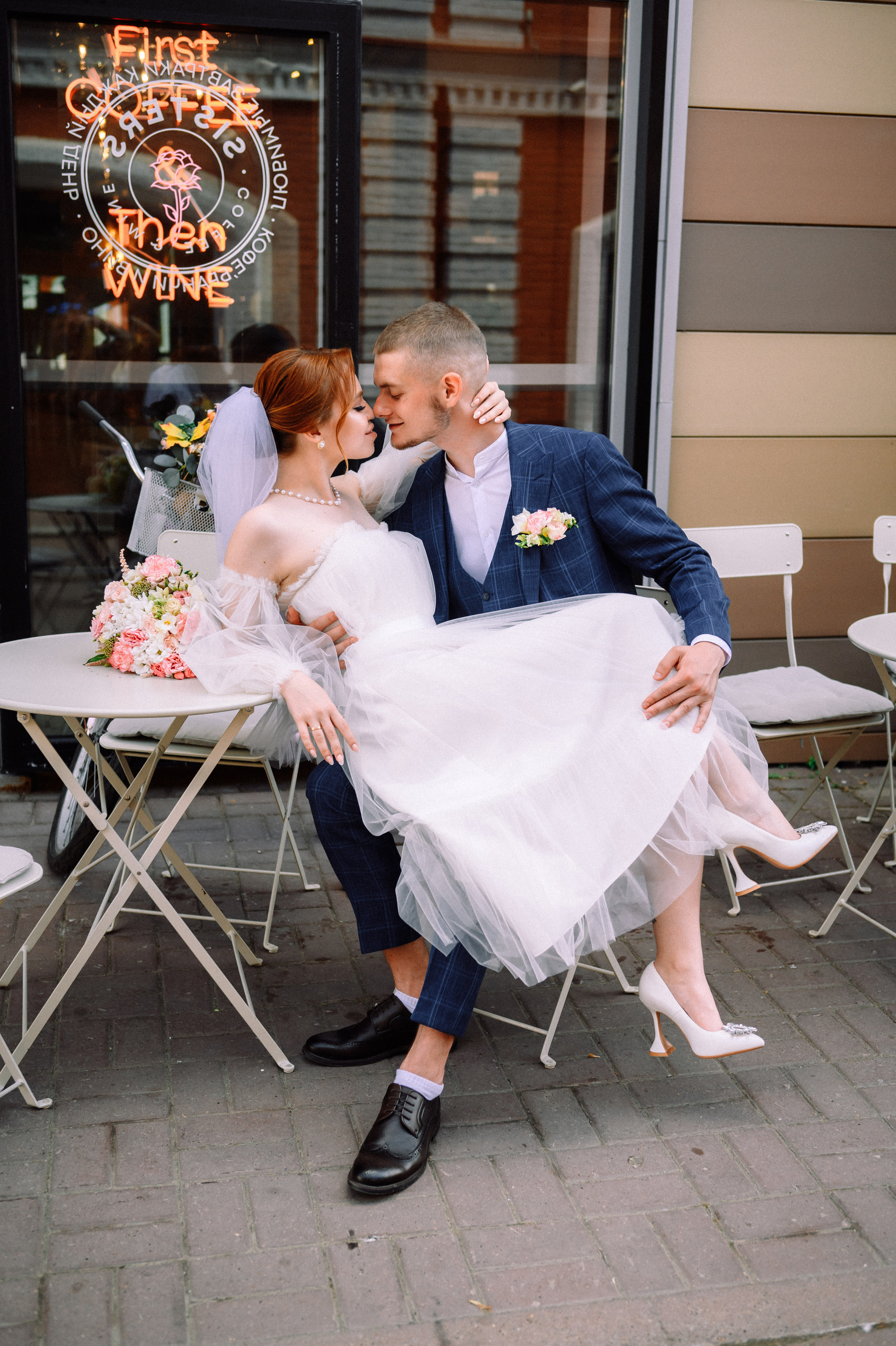 Свадебный день Анастасии и Виталия. Фотограф о любви в Перми Елена Кузовлева