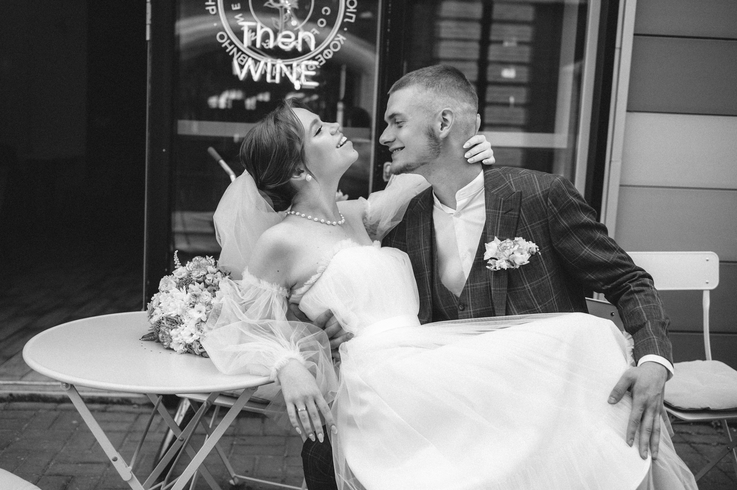 Свадебный день Анастасии и Виталия. Фотограф о любви в Перми Елена Кузовлева