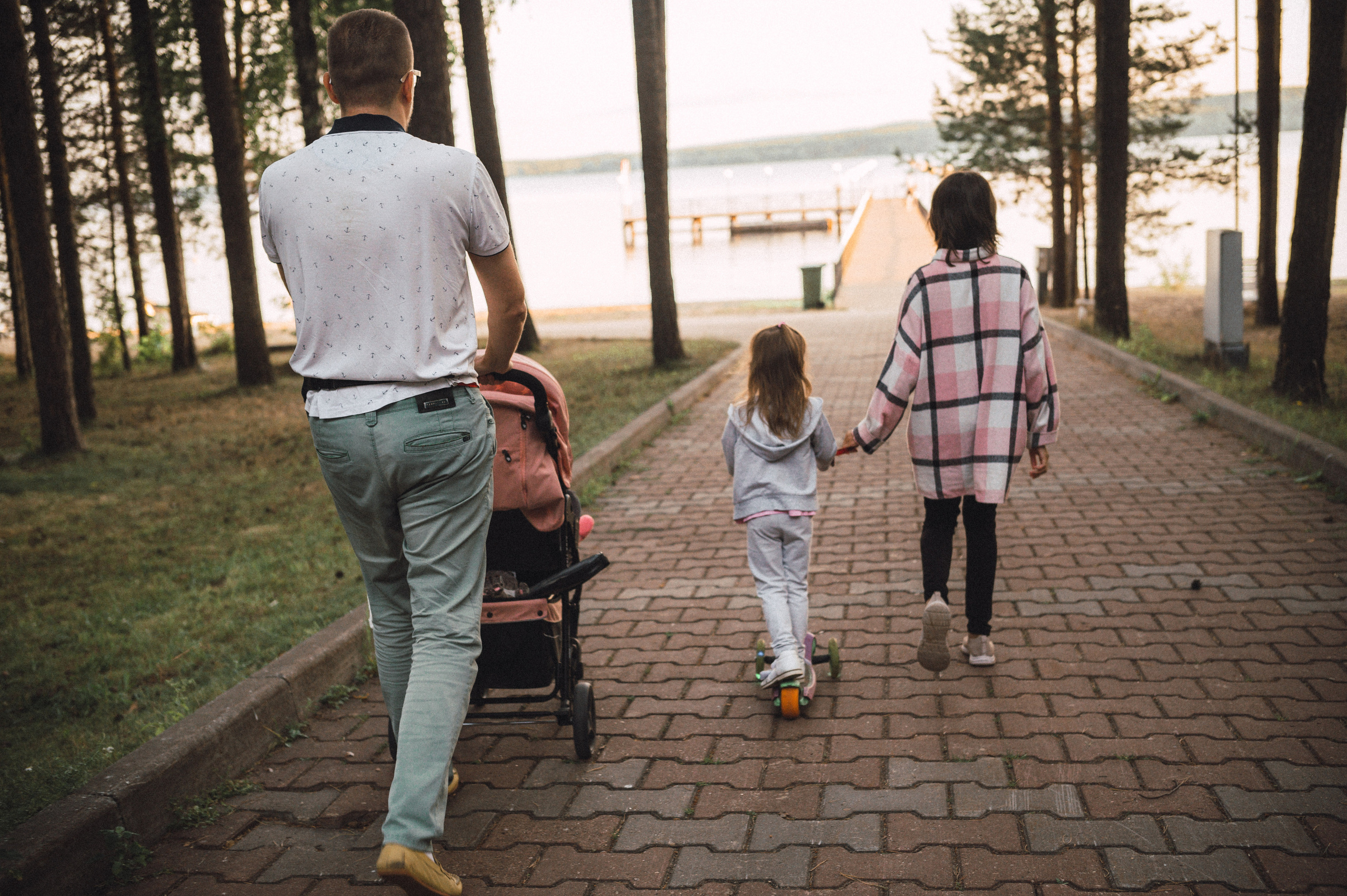 Семейная фотосессия Руслана и Екатерины. Фотограф о любви в Перми Елена Кузовлева