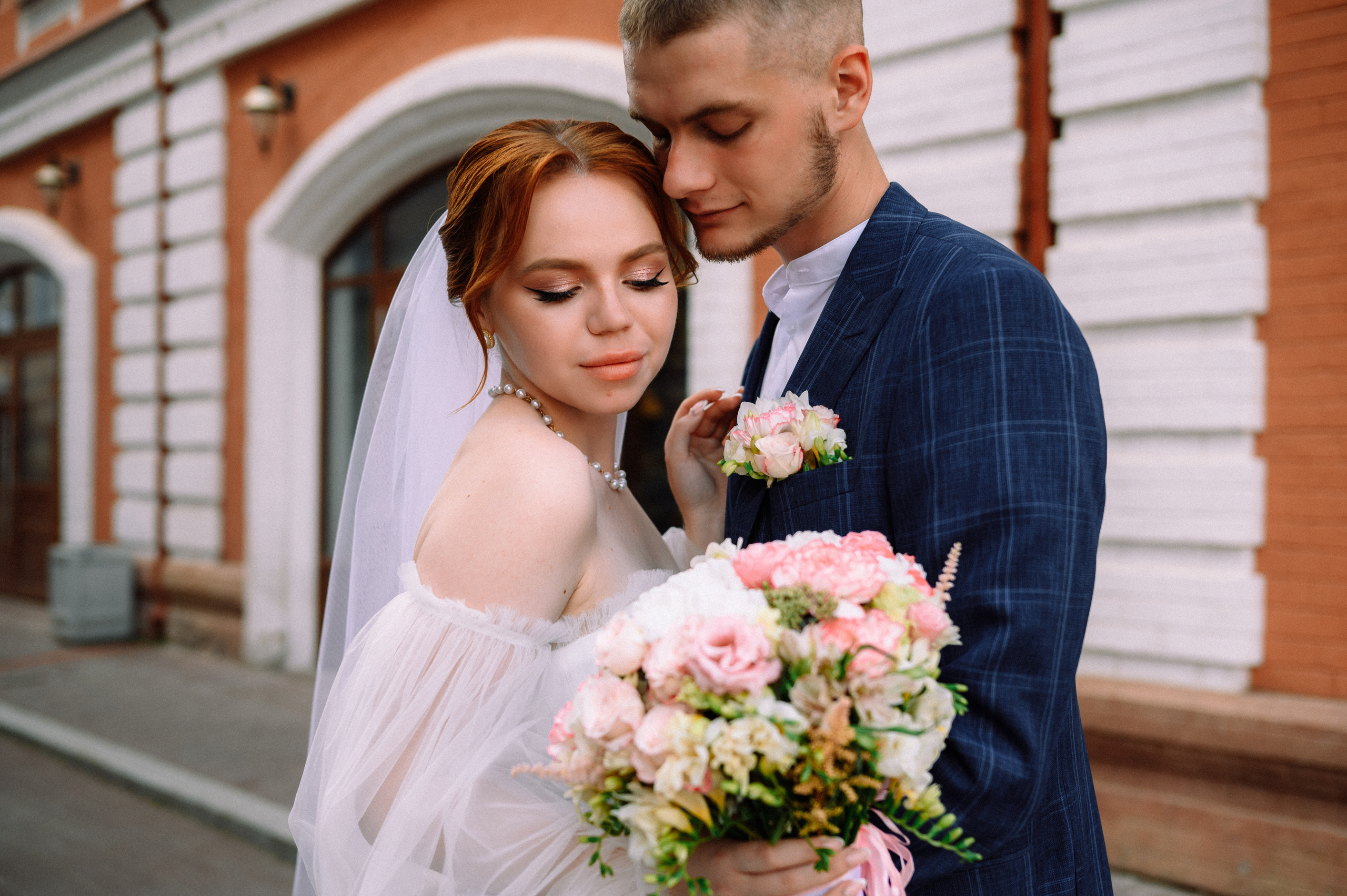 Свадебный день Анастасии и Виталия. Фотограф о любви в Перми Елена Кузовлева