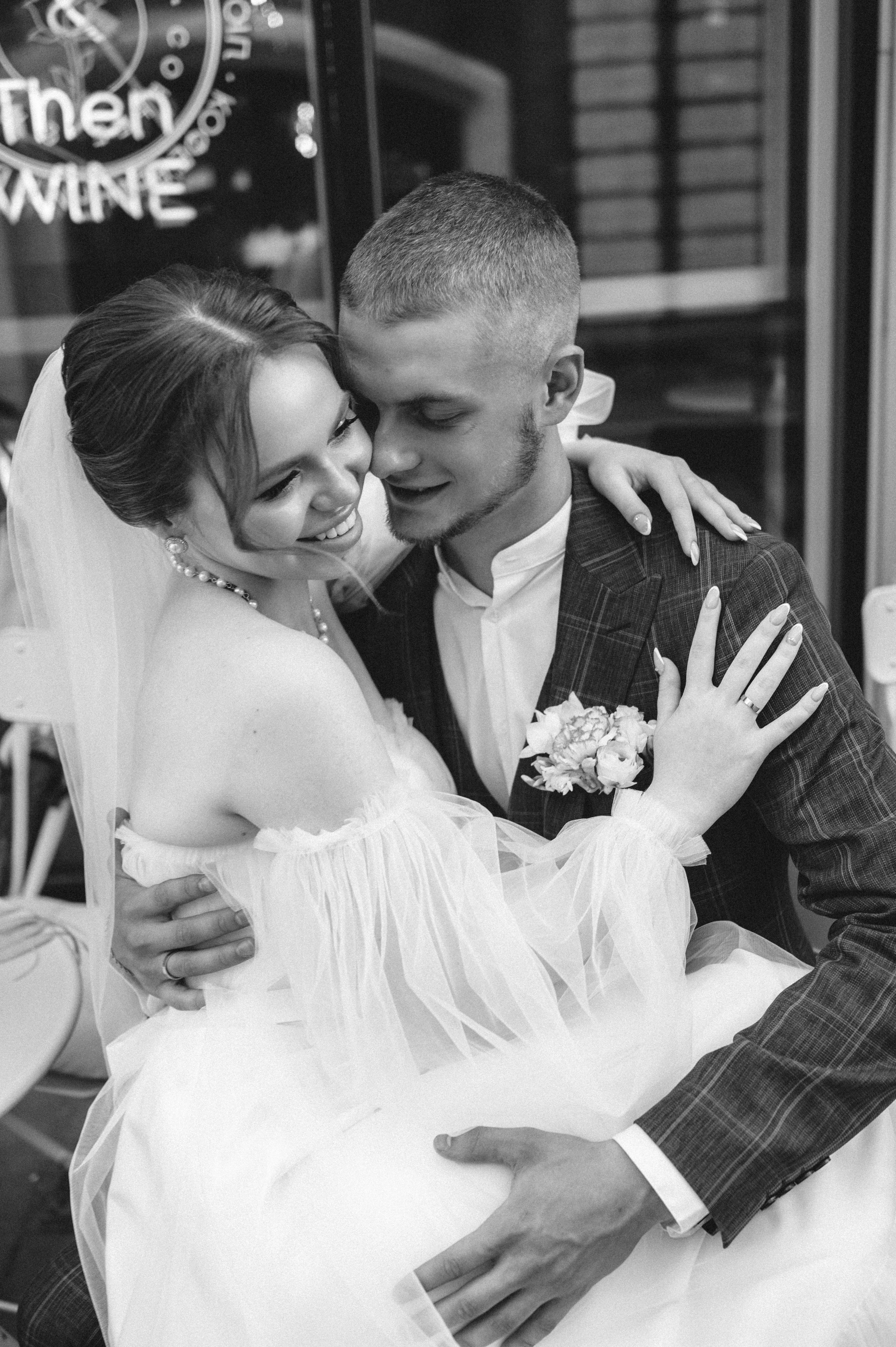 Свадебный день Анастасии и Виталия. Фотограф о любви в Перми Елена Кузовлева