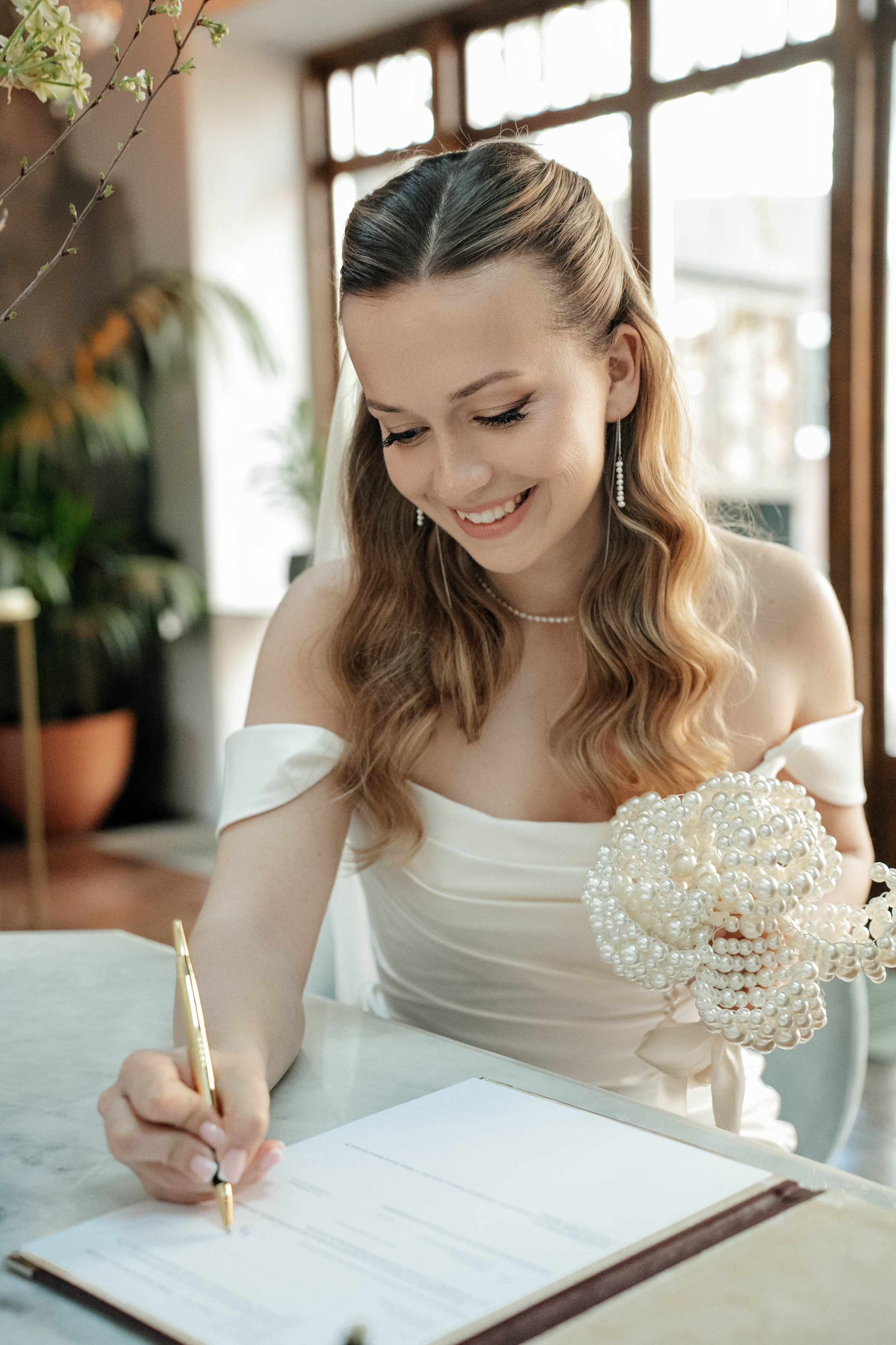 Регистрация ЯУЗА. Свадебный фотограф Москва Александра Аверкова