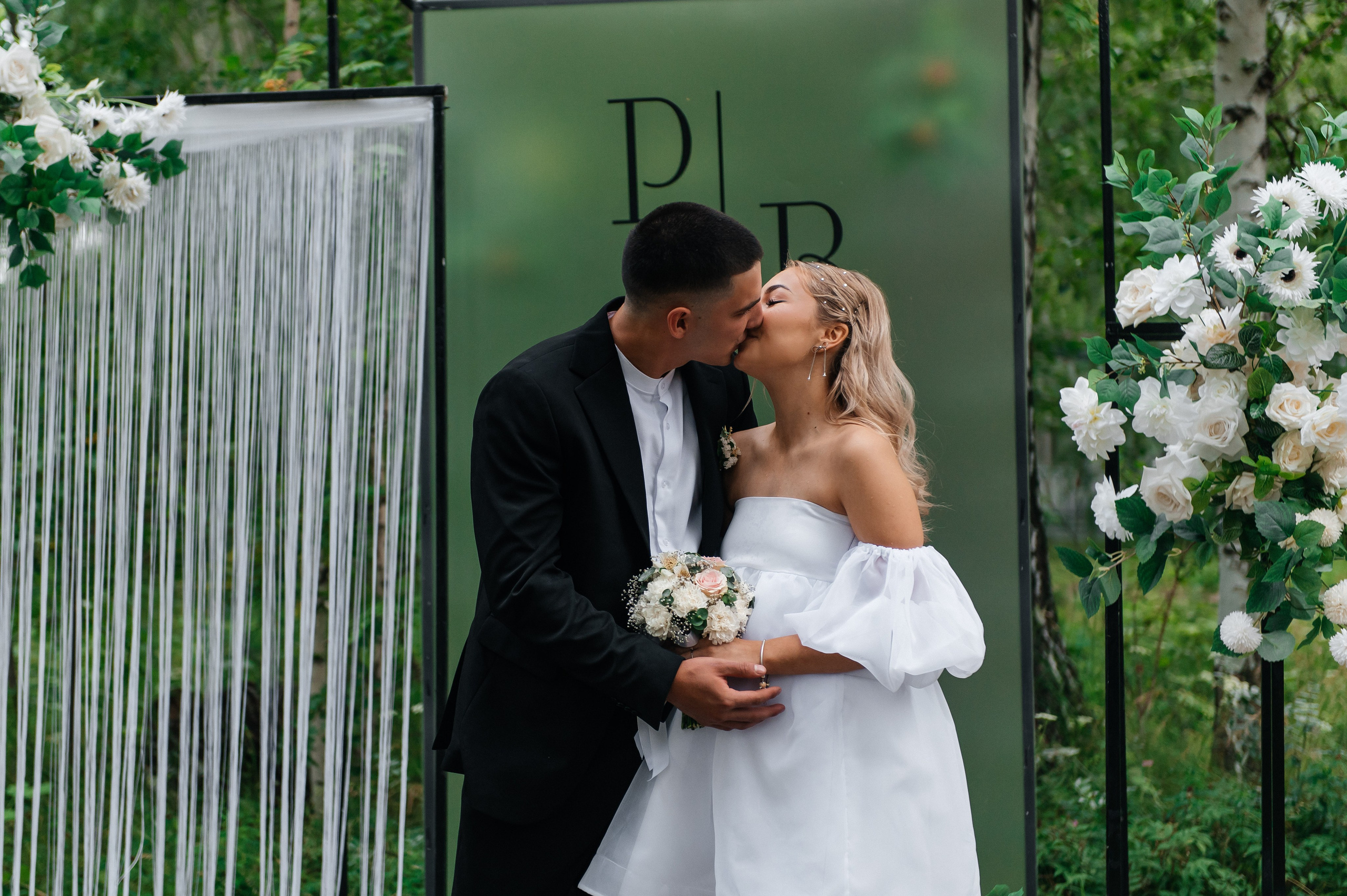 Руслан и Виктория. Свадебный и портретный фотограф Мария Зыкова Екатеринбург — Снежинск