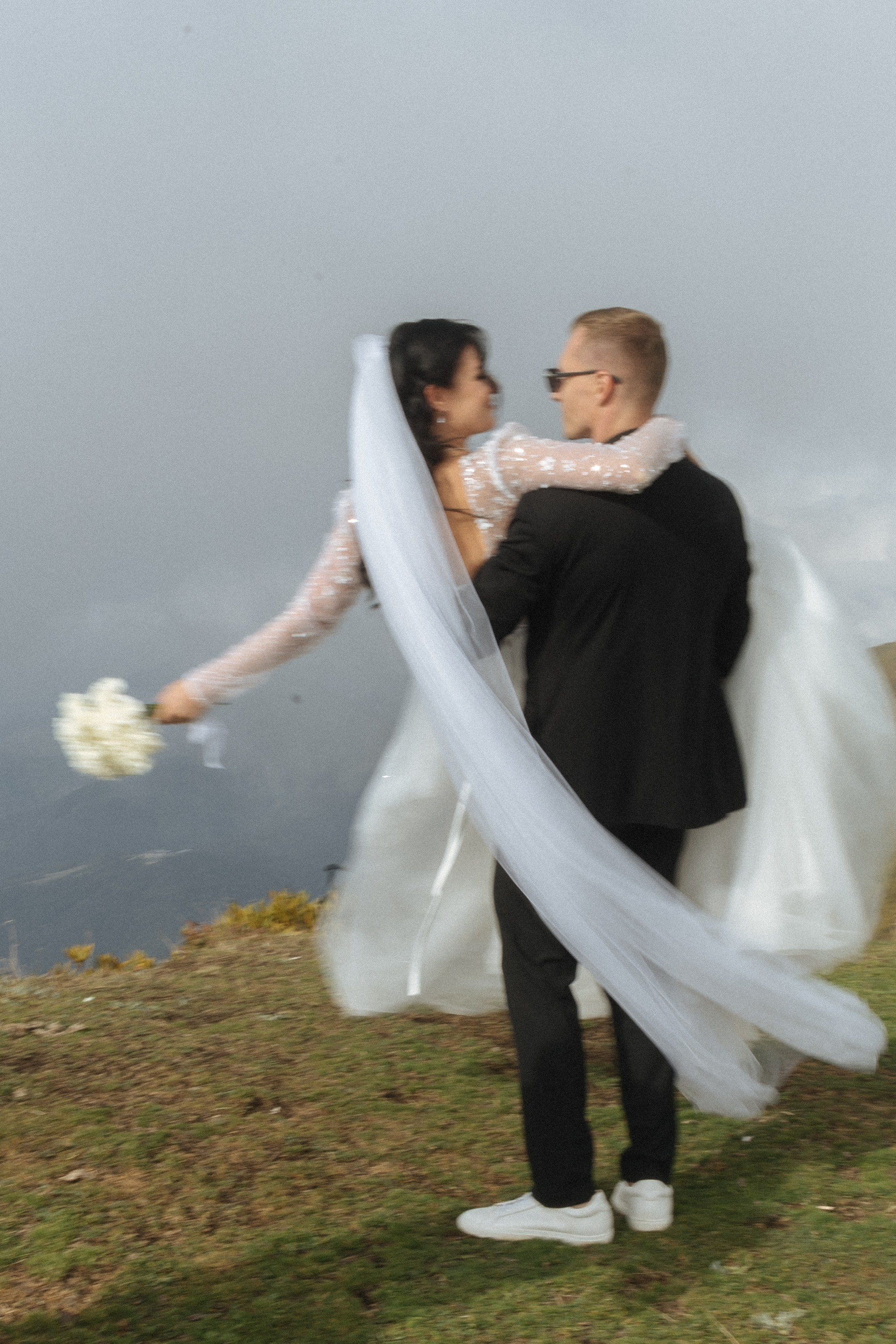 Свадебная Фотосессия в горах Сочи Красной поляны. Фотограф Сочи Адлер Сириус Красная поляна Олеся Минив