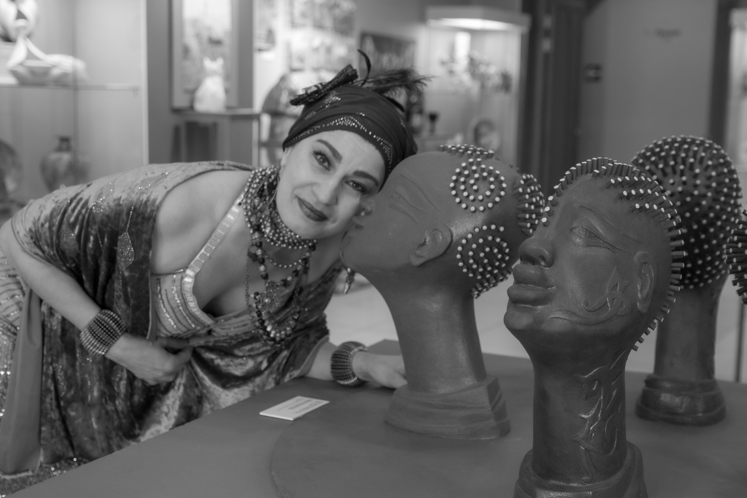 Танец в музее. Экспозиция Томск купеческий. Модель Лана Чернявская. Ваш фотограф Северск | Томск