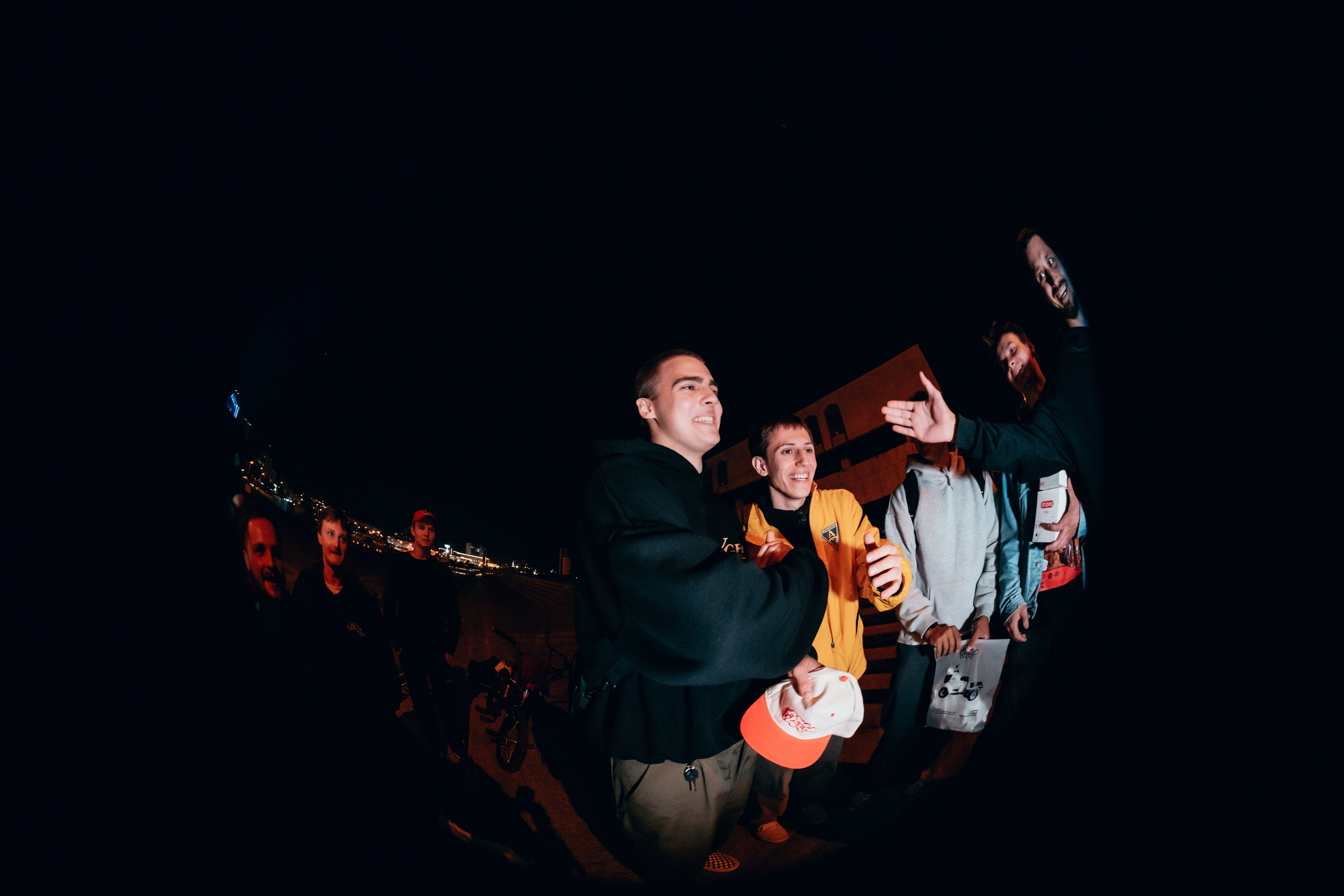 Night ride. Главная