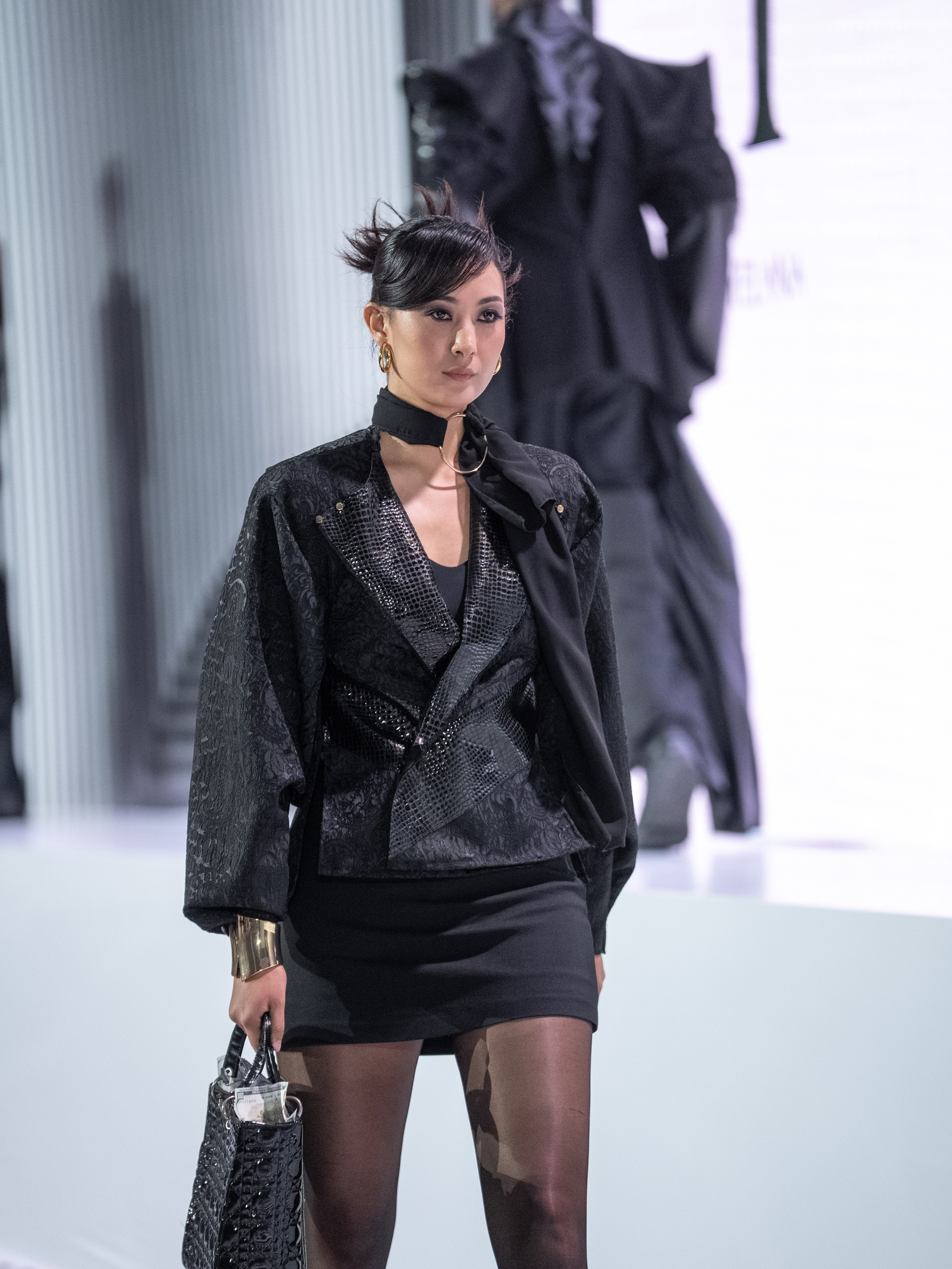 YELANA (Елана Хамзақызы). Сайт Алматинского НЮ АРТ, будуар и фэшн фотографа Дениса Карпенко