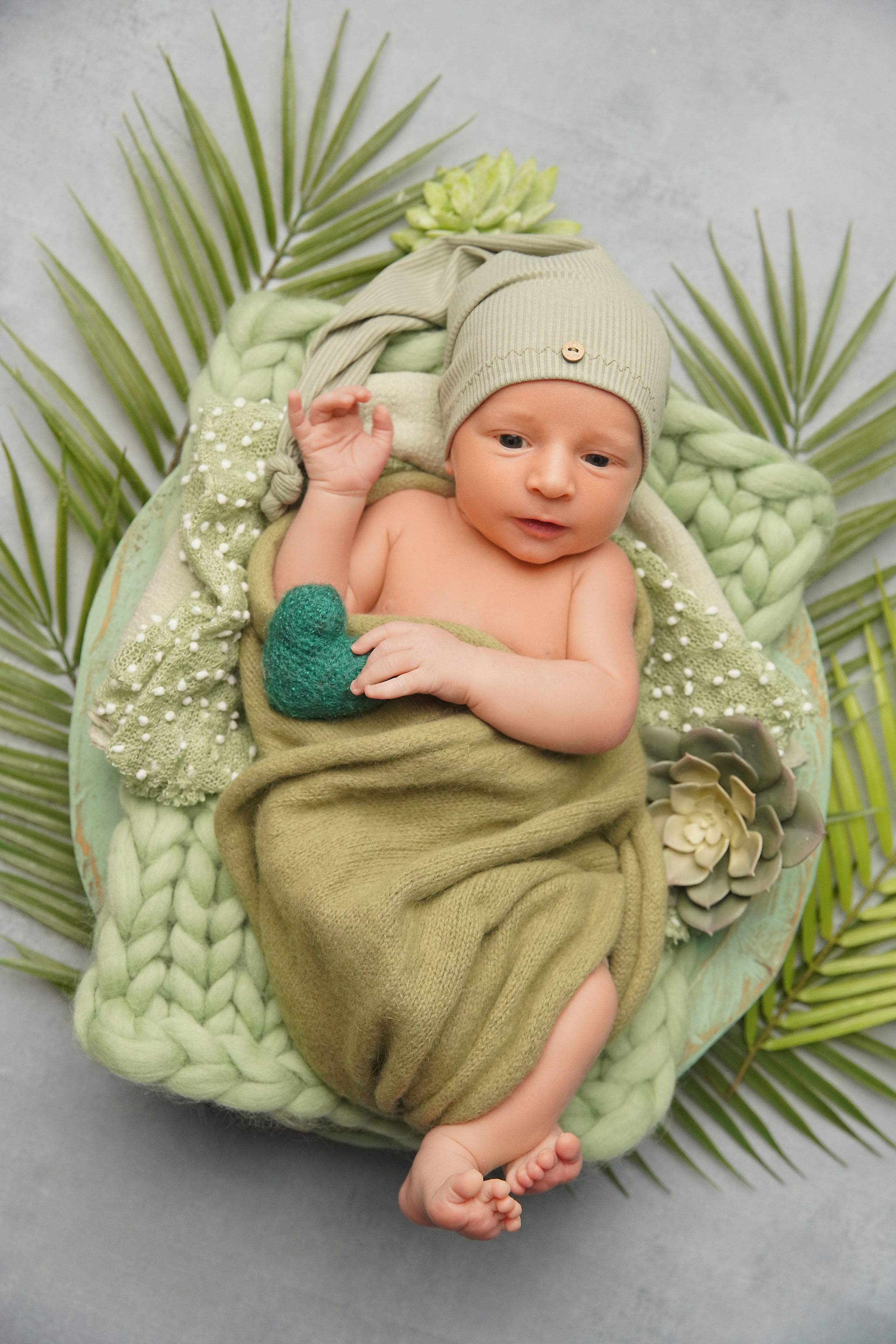 Мальчики. Фотограф новорожденных. Семейный и детский фотограф в городе Сургуте