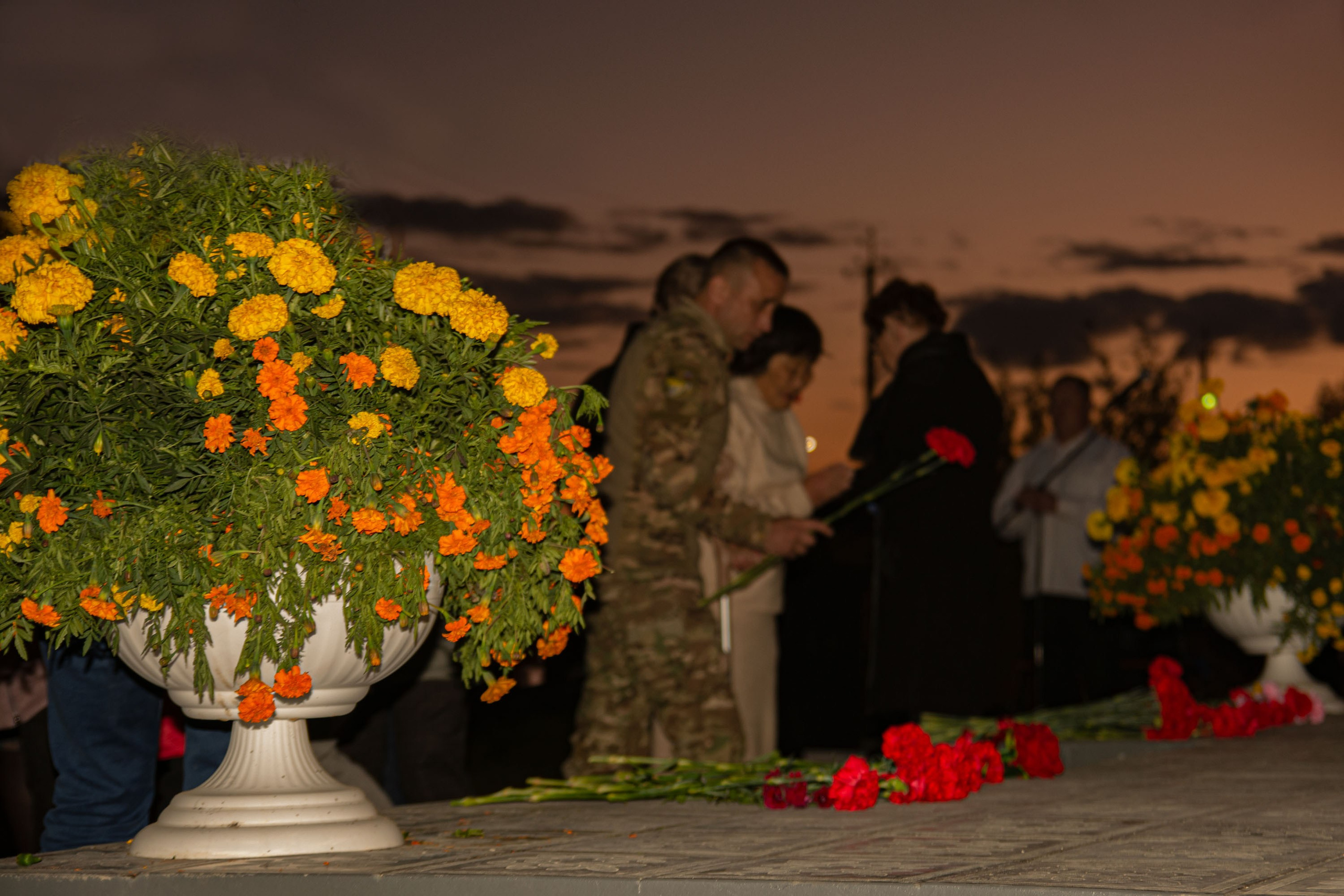 Открытие Памятника. Фотограф широкого профиля Чита-Цасучей