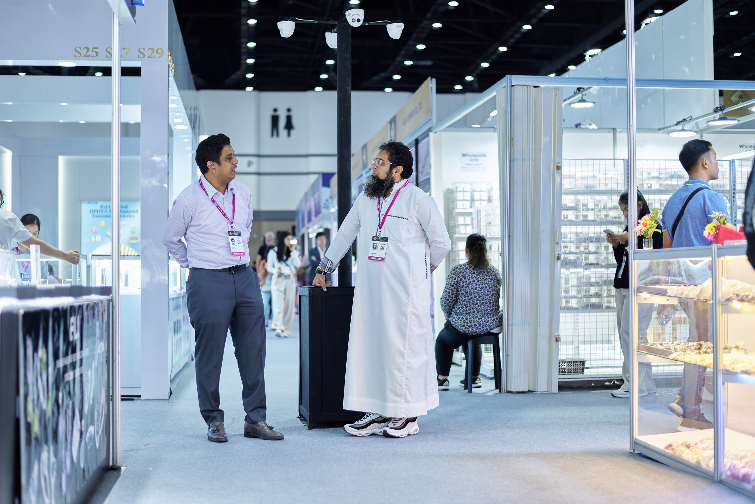 BANGKOK GEMS & JEWELRY FAIR. Photographer Bangkok — Pattaya | фотограф Бангкок — Паттайа