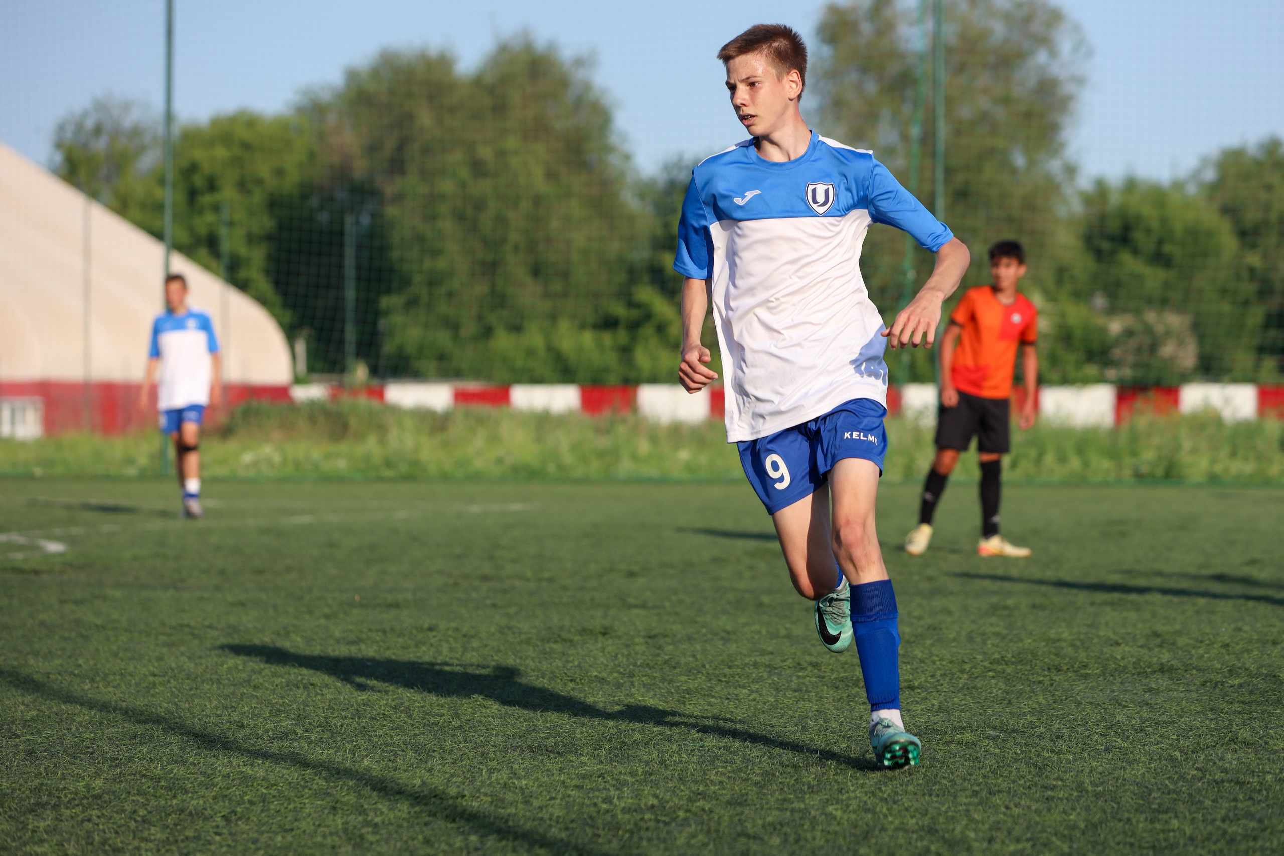 Кинель — Виктория Унион. Чемпионат СФПЛ. Молодежная футбольная лига U-15. Спортивный фотограф в Самаре