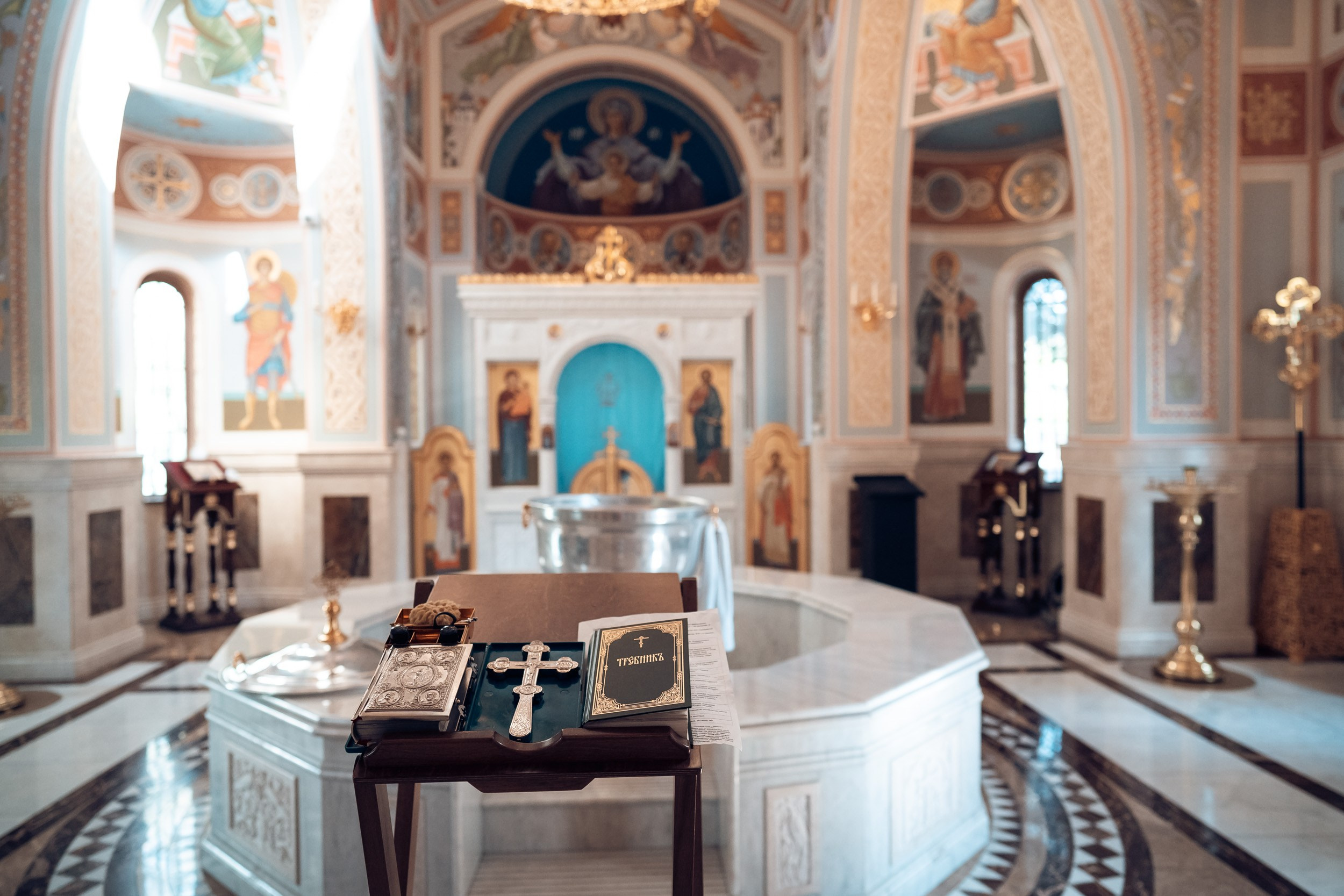Крещение в Александро-Невском соборе Симферополь. Церковный фотограф Севастополь