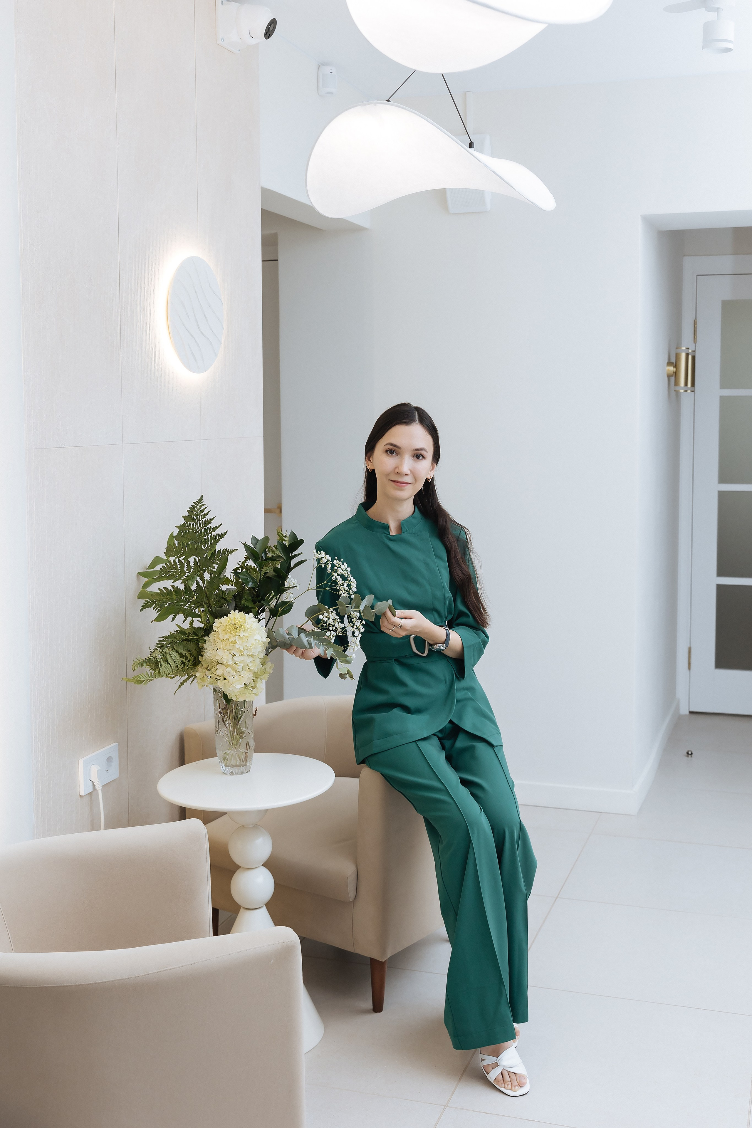 Код Красоты 〡 массаж • косметология. Мозжерина Ирина — Свадебный и семейный фотограф в Екатеринбурге