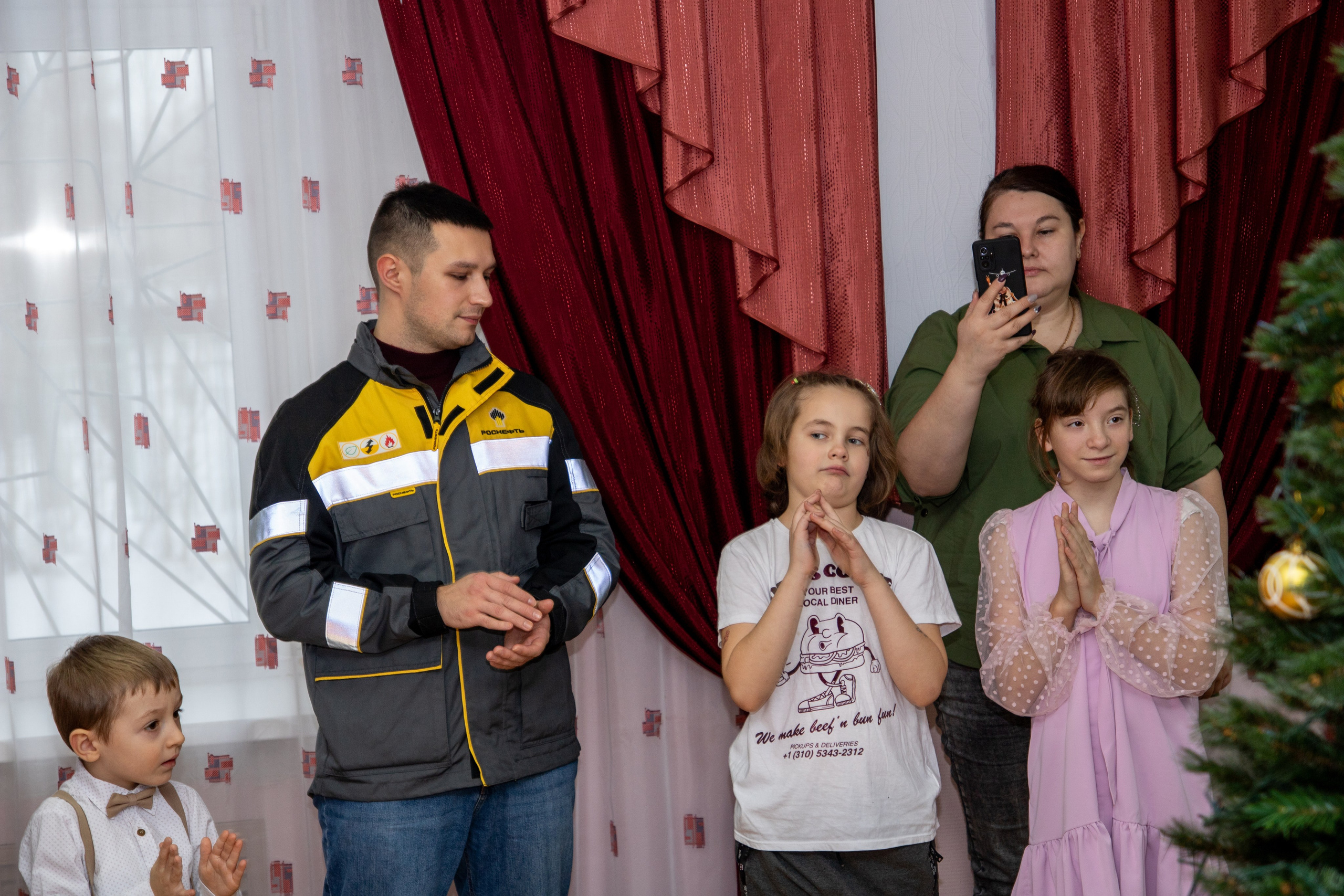 Детский праздник и ёлка желаний при участии Роснефть. Фотограф в Самаре Алексей Головачёв