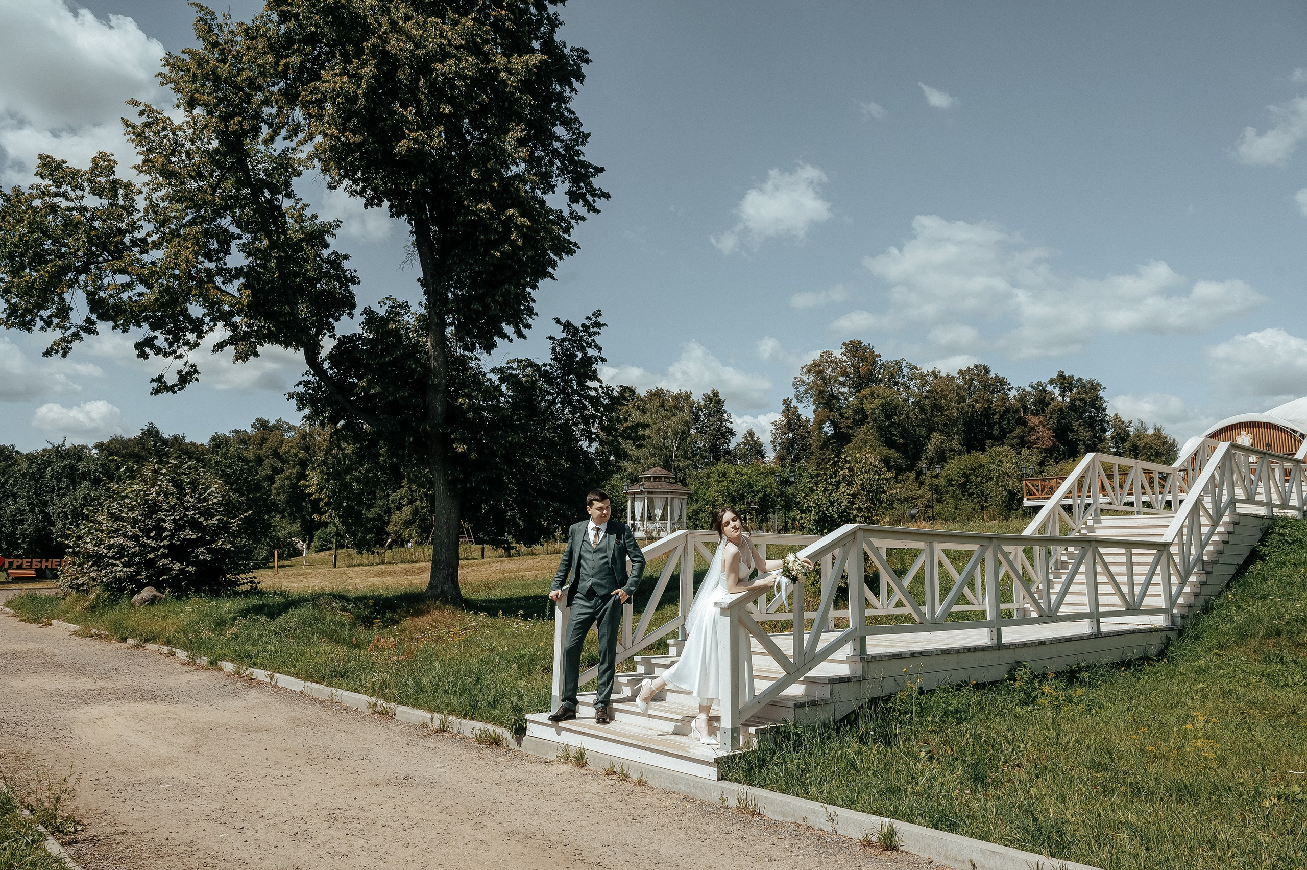 Вот и ЦДК Щелково открыли для свадебной регистрации, а прогулялись мы в Усадьбе Гребнево. Свадебный и семейный фотограф Виктория Носачёва. Щелково, Москва и МО