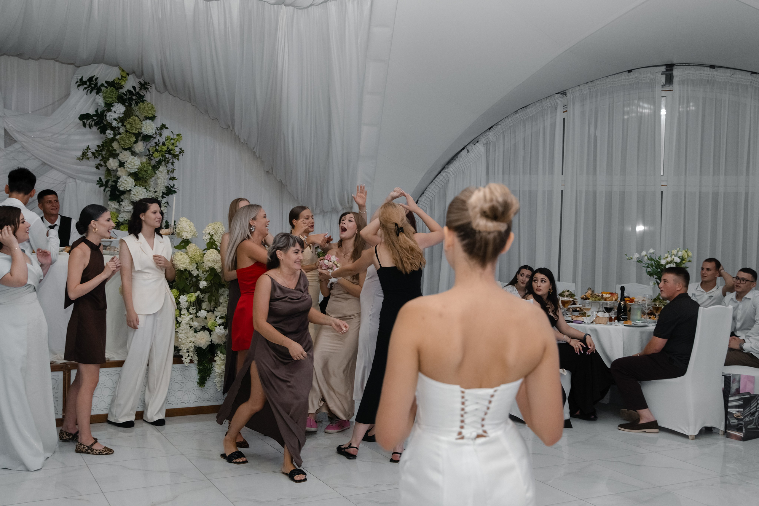 Елена & Даниил. Свадебный фотограф в Симферополе и Крыму