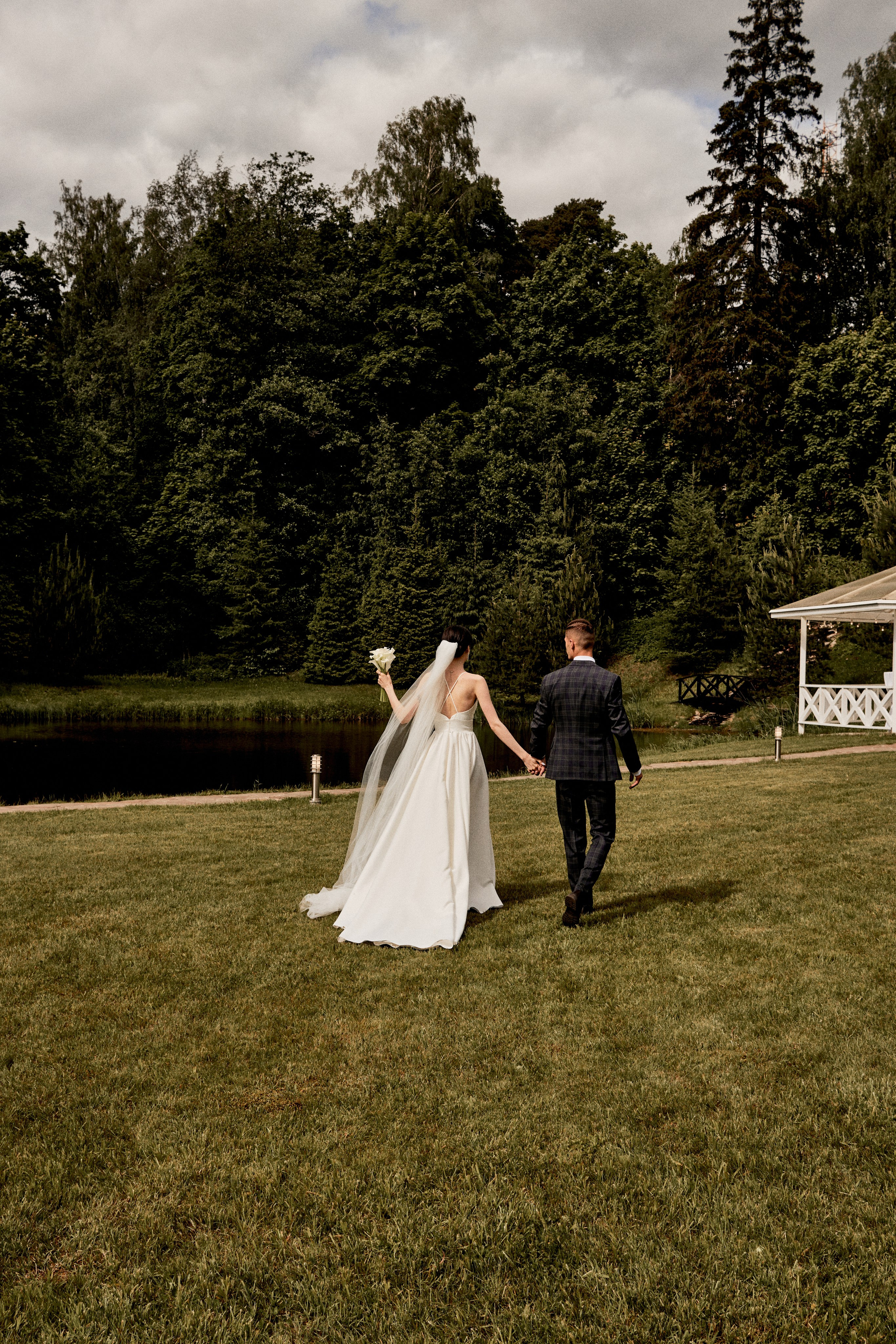 По знакомству из Тиндера. Свадебный фотограф Анастасия Лахтионова