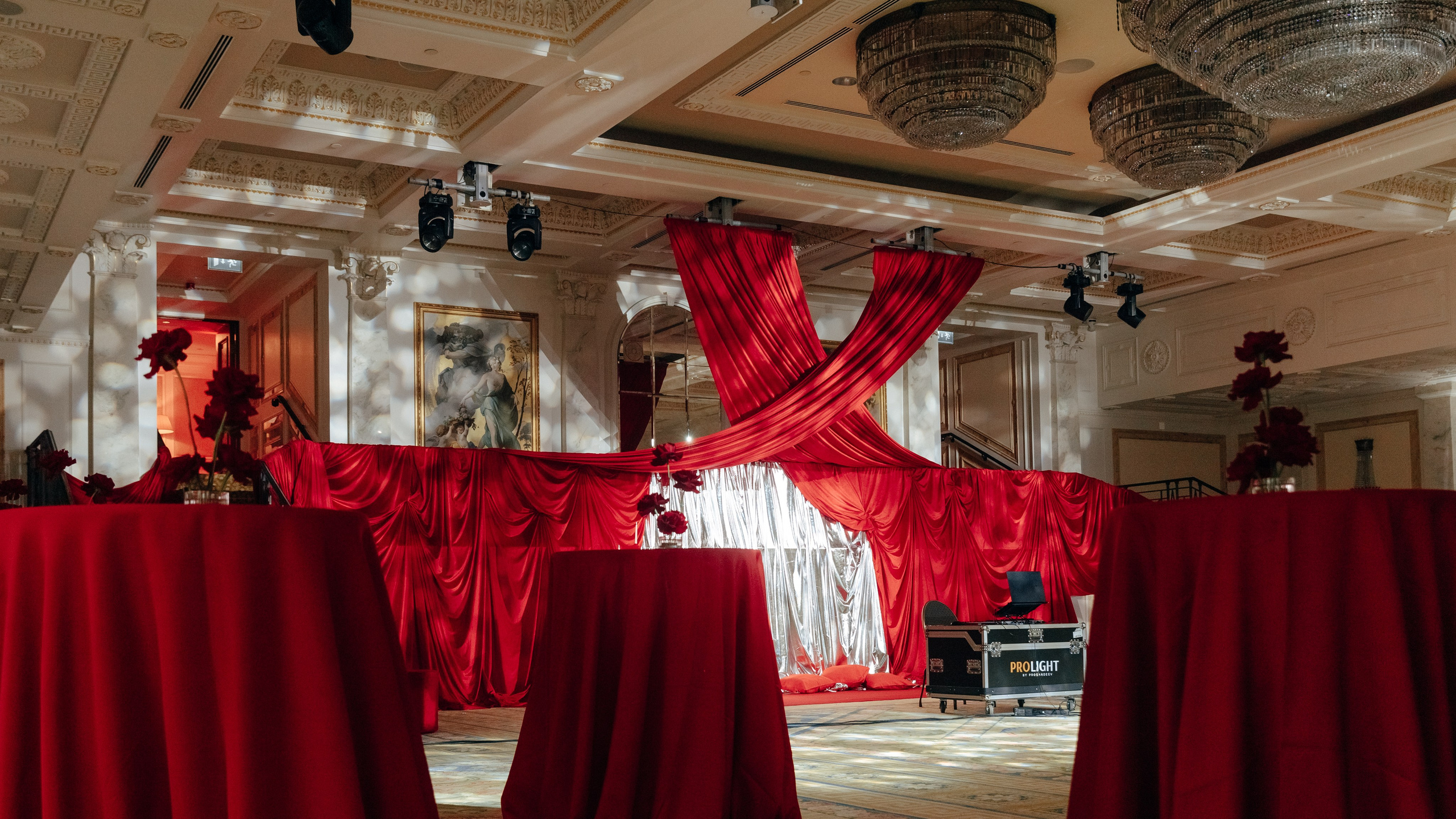 Red ball. Свадебный фотограф в Санкт-Петербурге и Москве Андрей Чернов