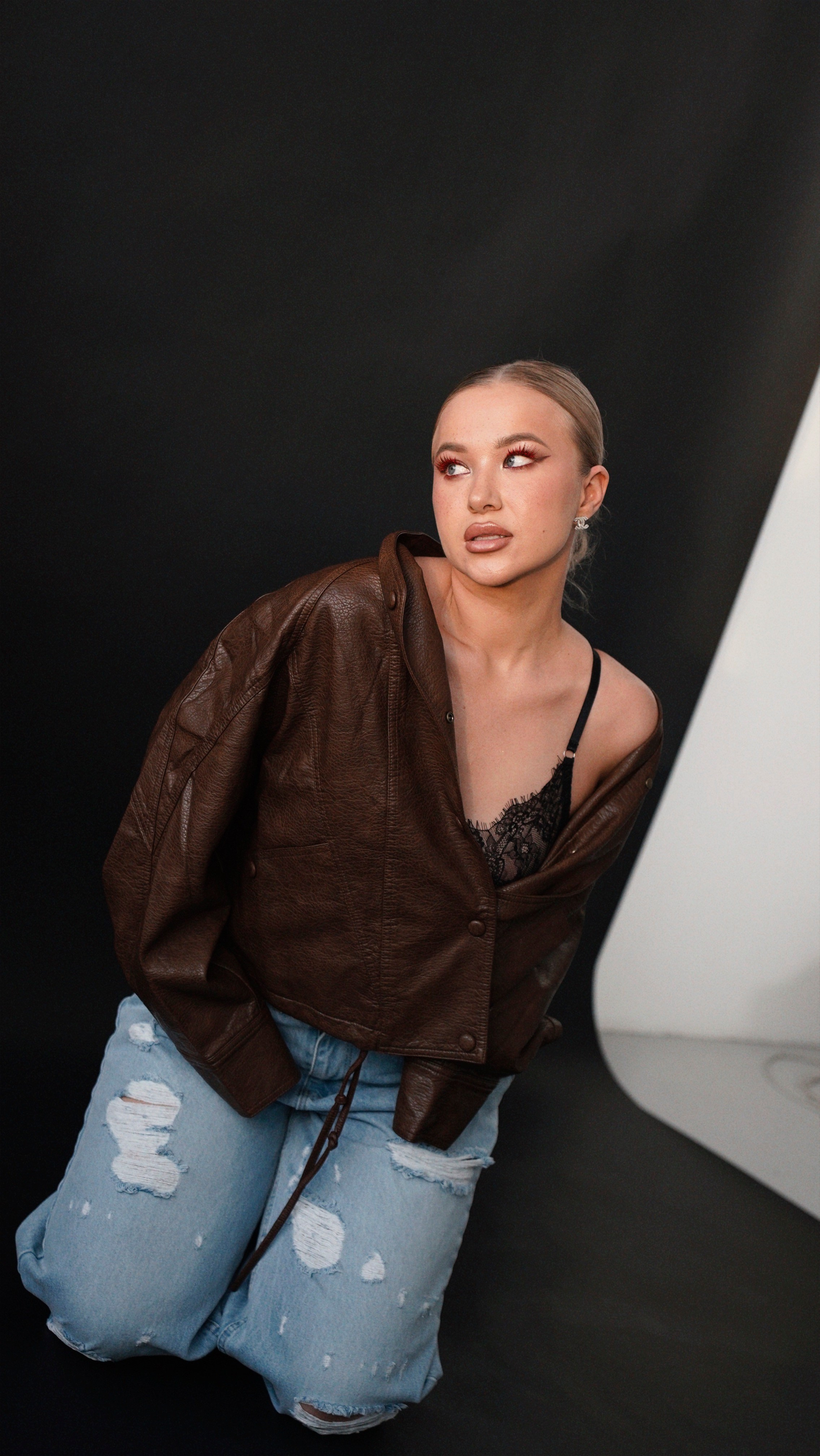 Студийная. Главная