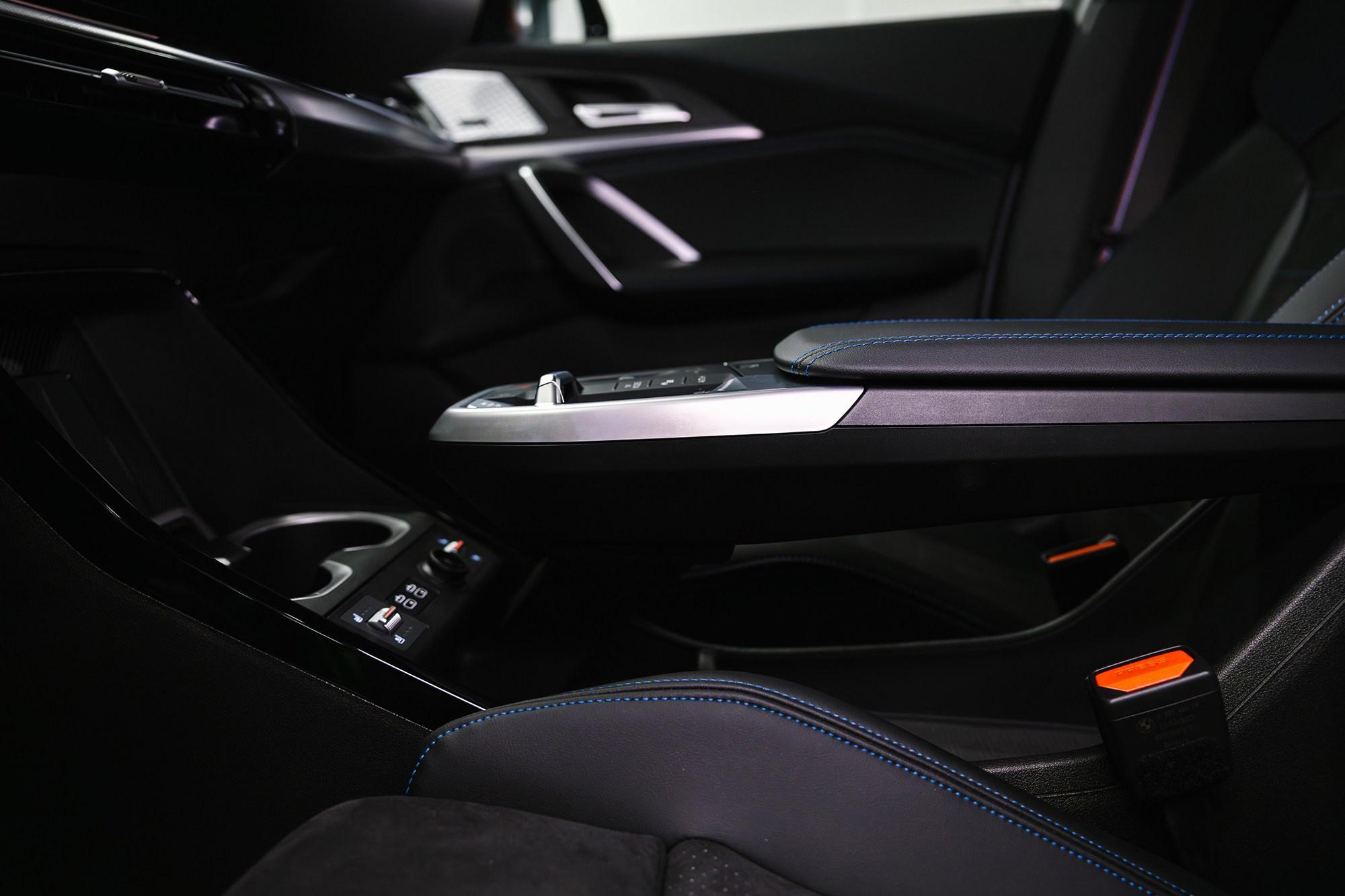 BMW X2 M35. Новые автомобили