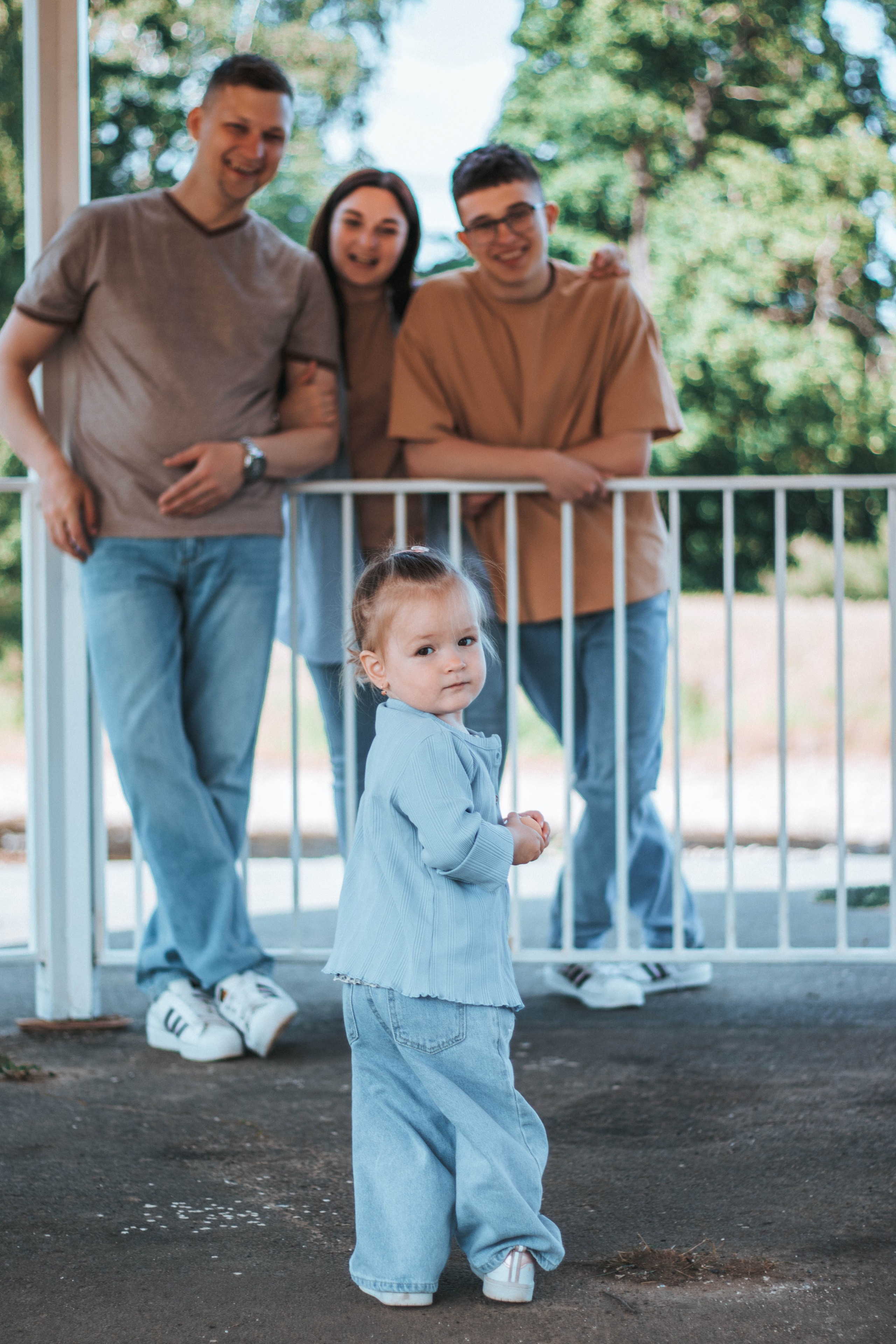 Семейная прогулка в парке. Руслана Селиванова семейный, портретный фотограф в Петрозаводске