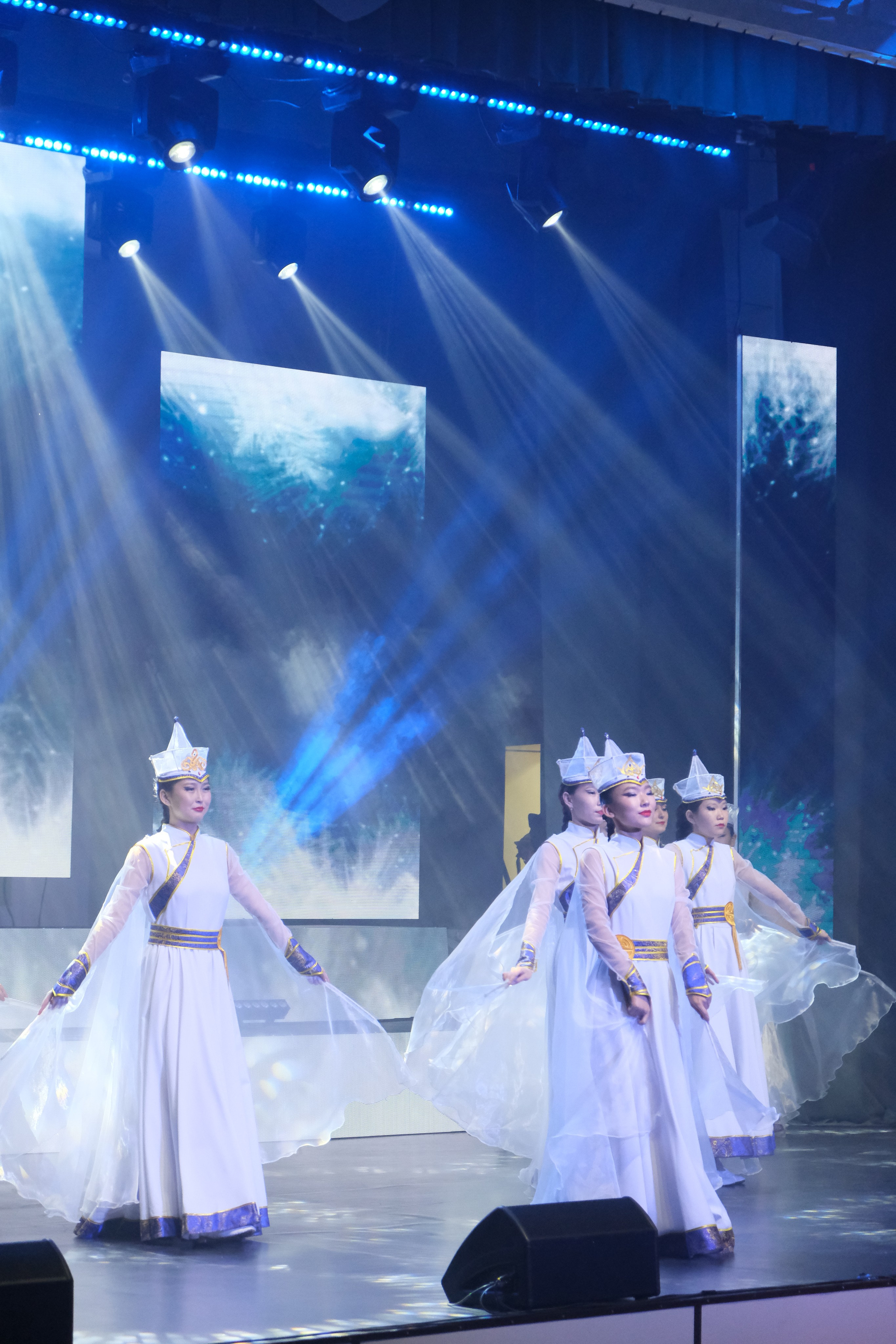 Концерт, посвященный 100-летию Хоринского района. Сэсэг — дочь степи | семейный фотограф